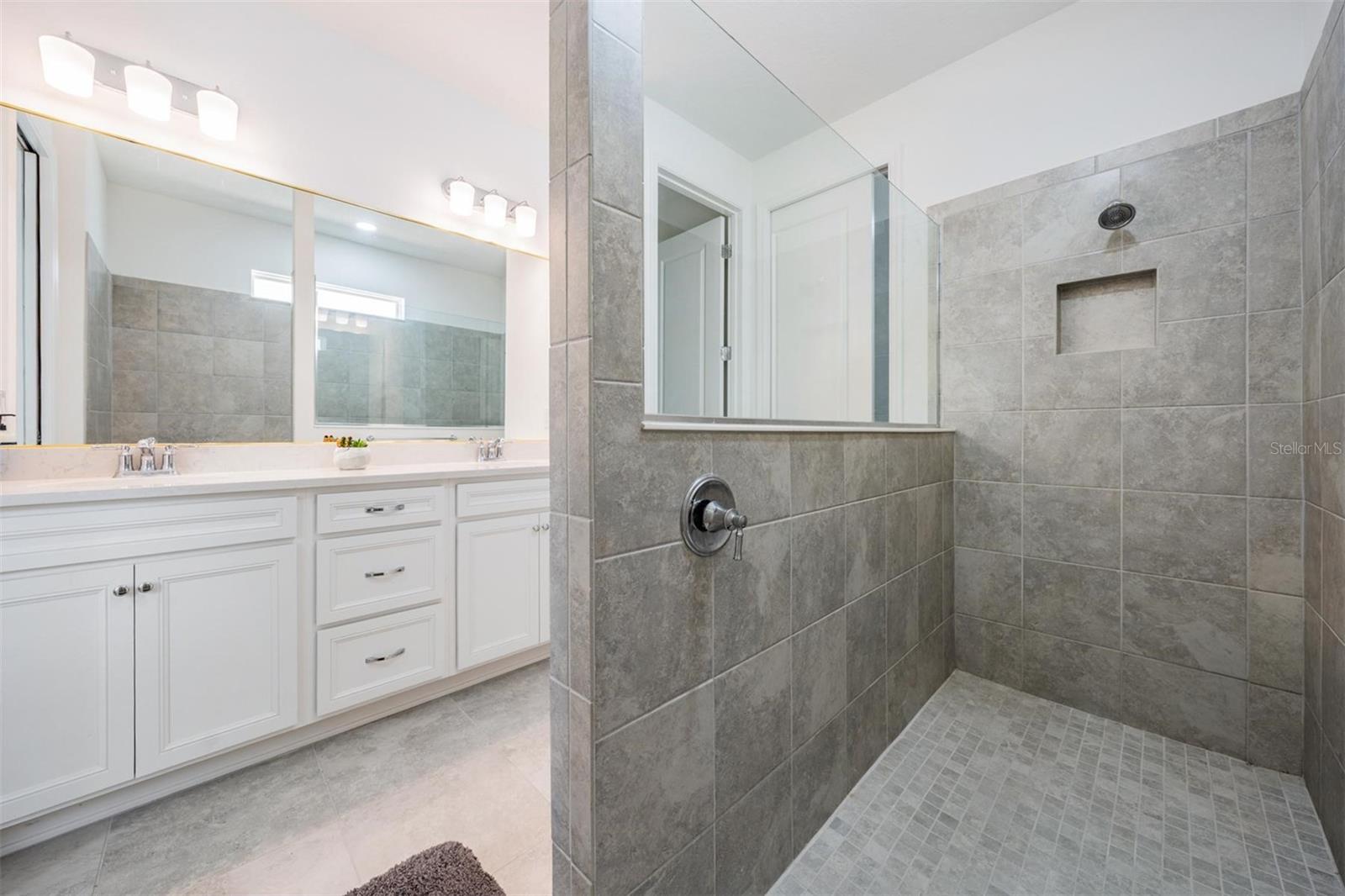 9405 IBIS GROVE BLVD