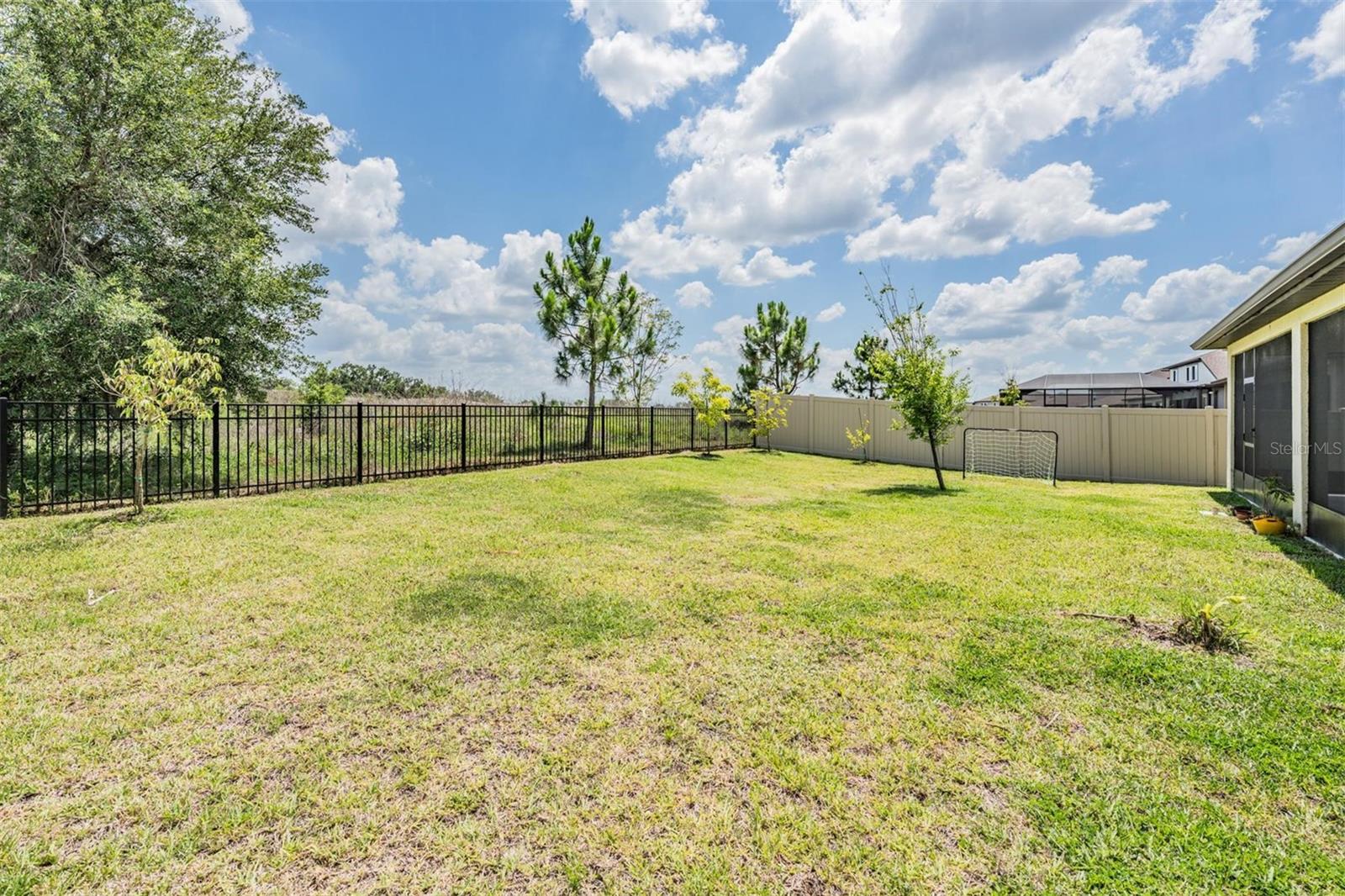 9405 IBIS GROVE BLVD