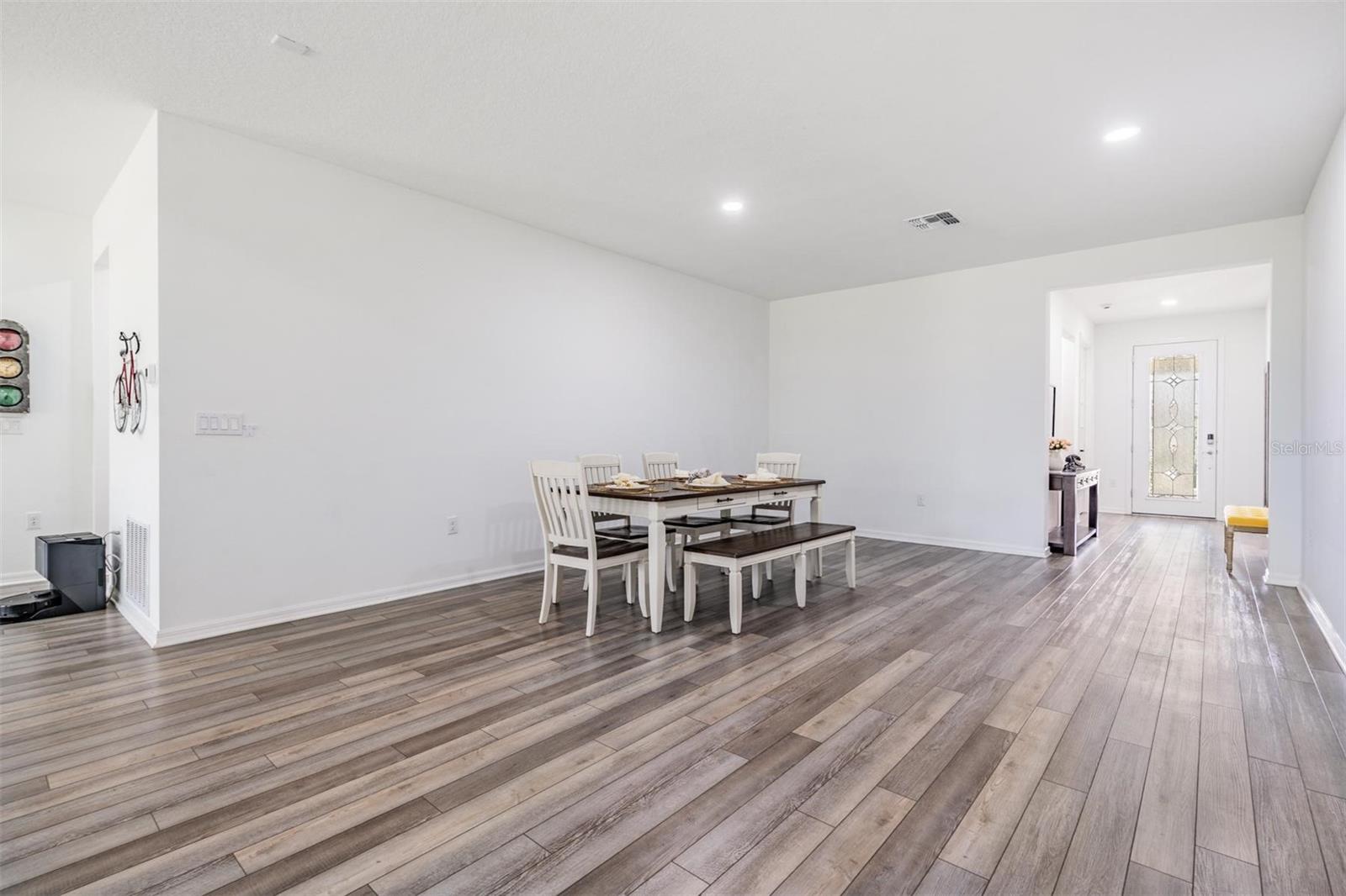 9405 IBIS GROVE BLVD