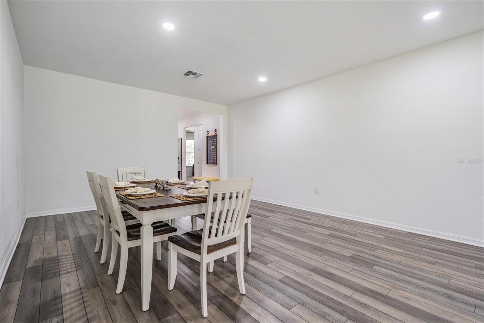 9405 IBIS GROVE BLVD