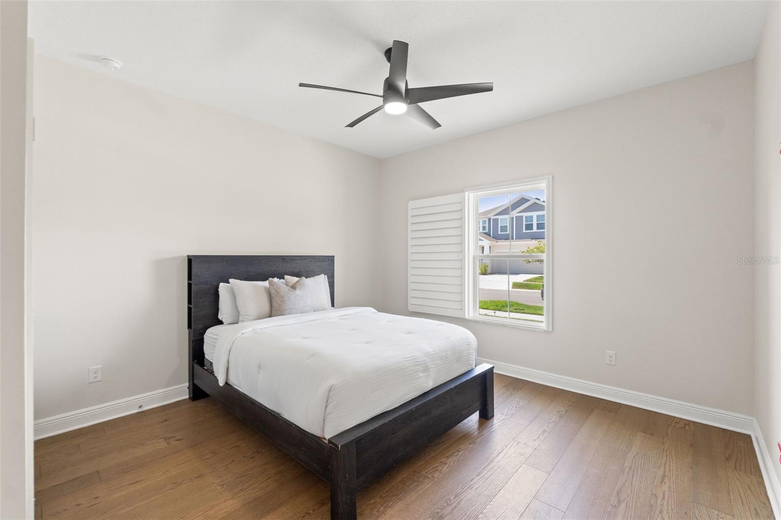 6123 GOLDEN NETTLE DR