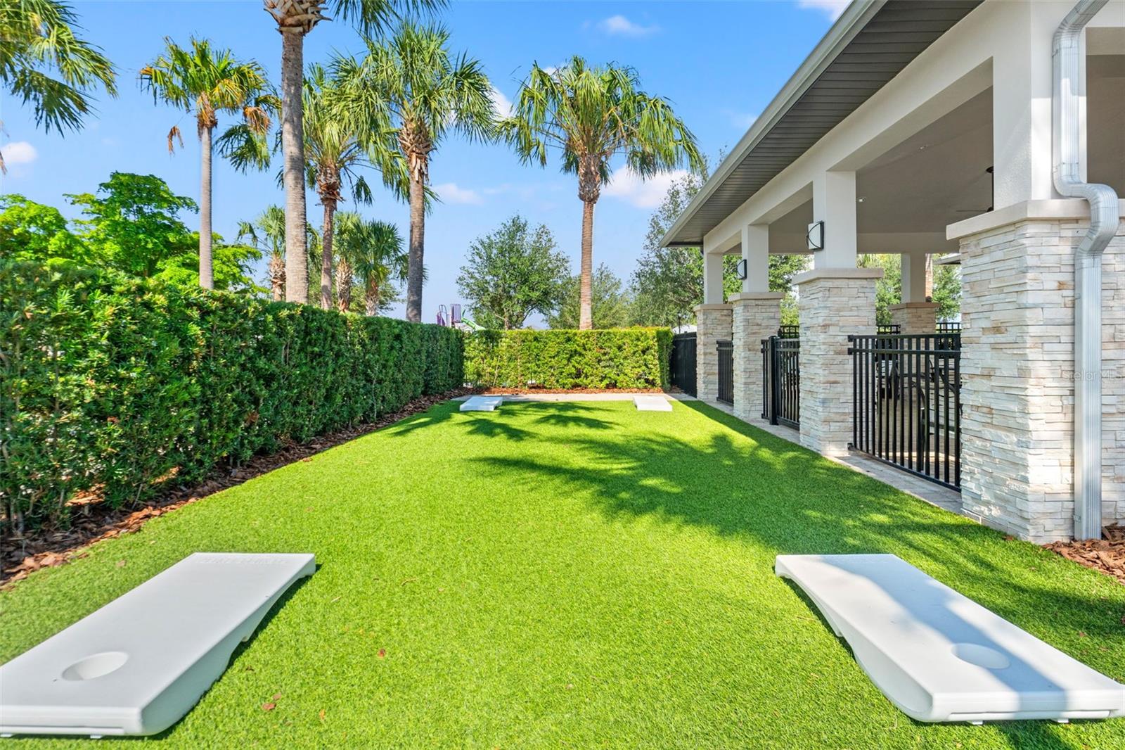 6123 GOLDEN NETTLE DR