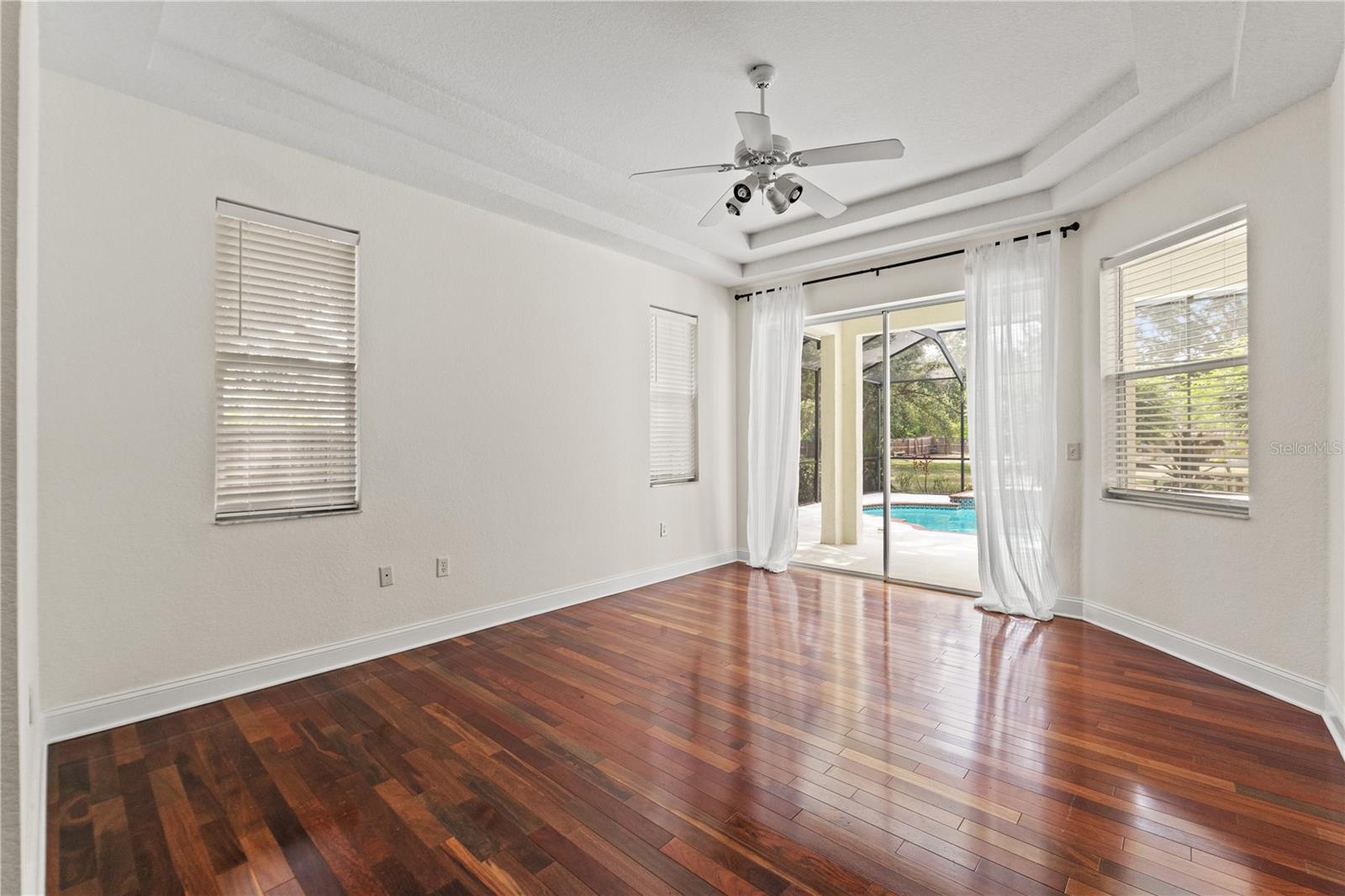 2901 LAUREL MEADOW CT