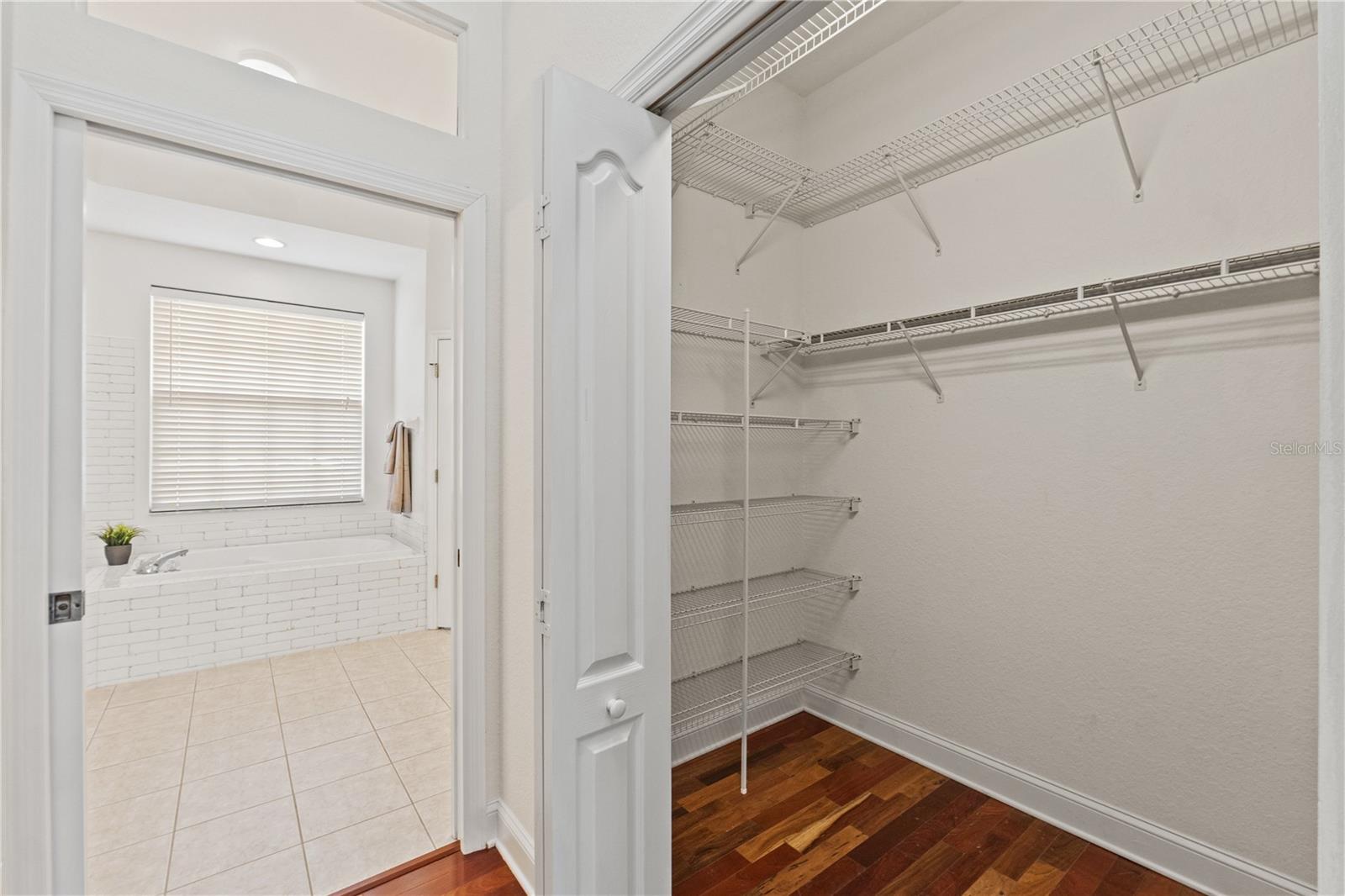 2901 LAUREL MEADOW CT