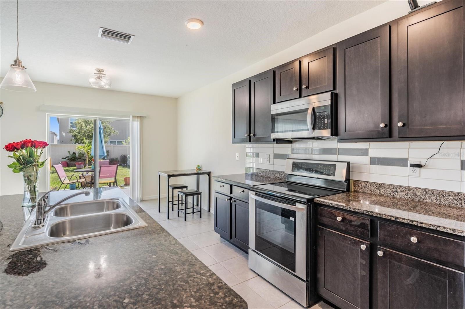 30989 SUMMER SUN LOOP