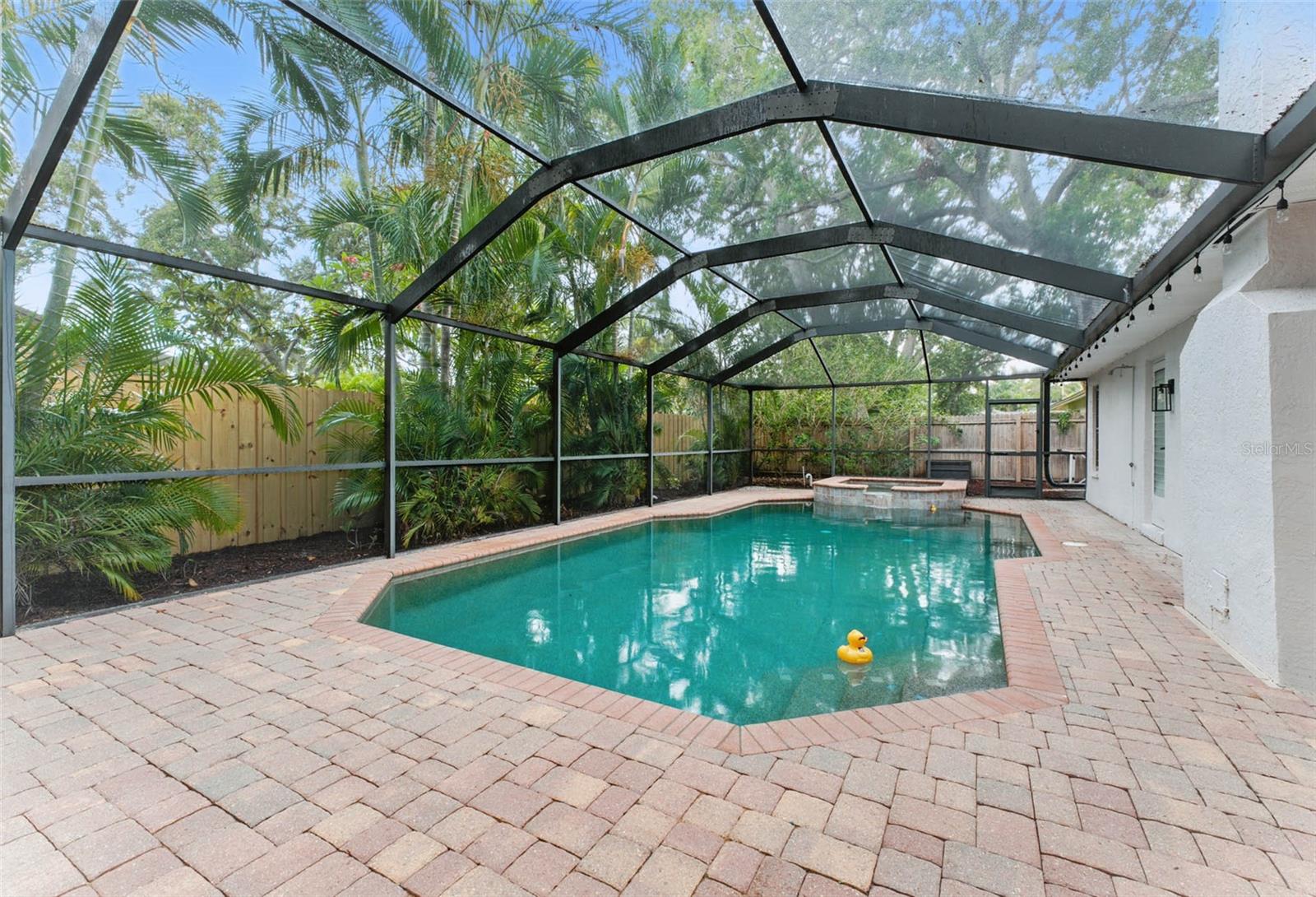 2272 ADAM CT