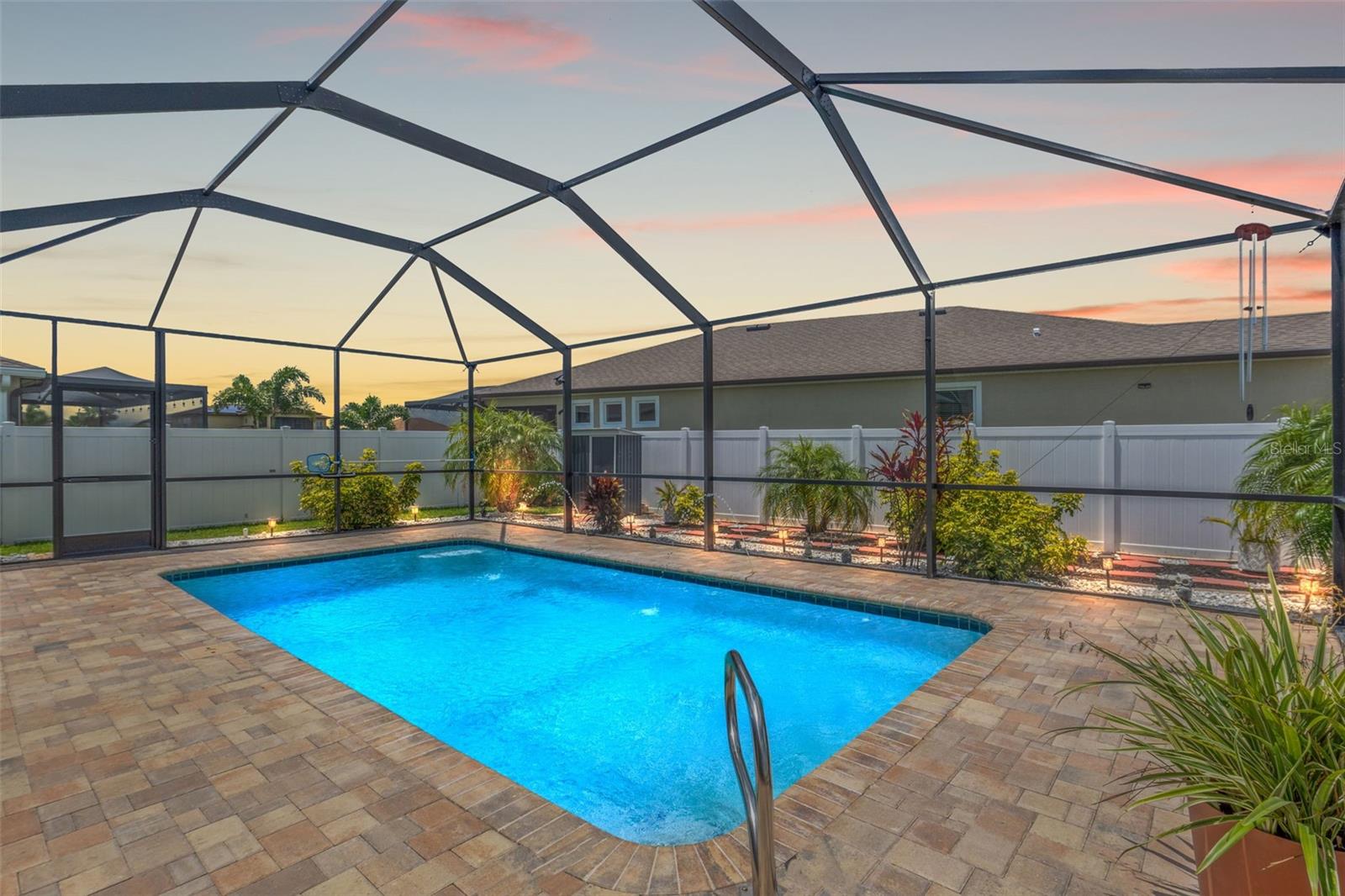 13301 WATERLEAF GARDEN CIR