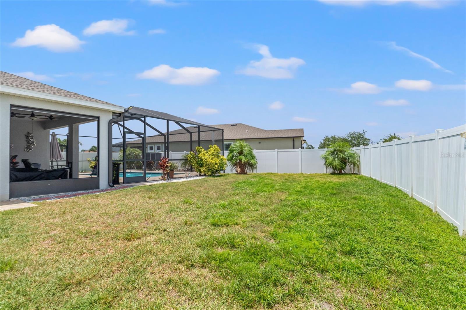 13301 WATERLEAF GARDEN CIR