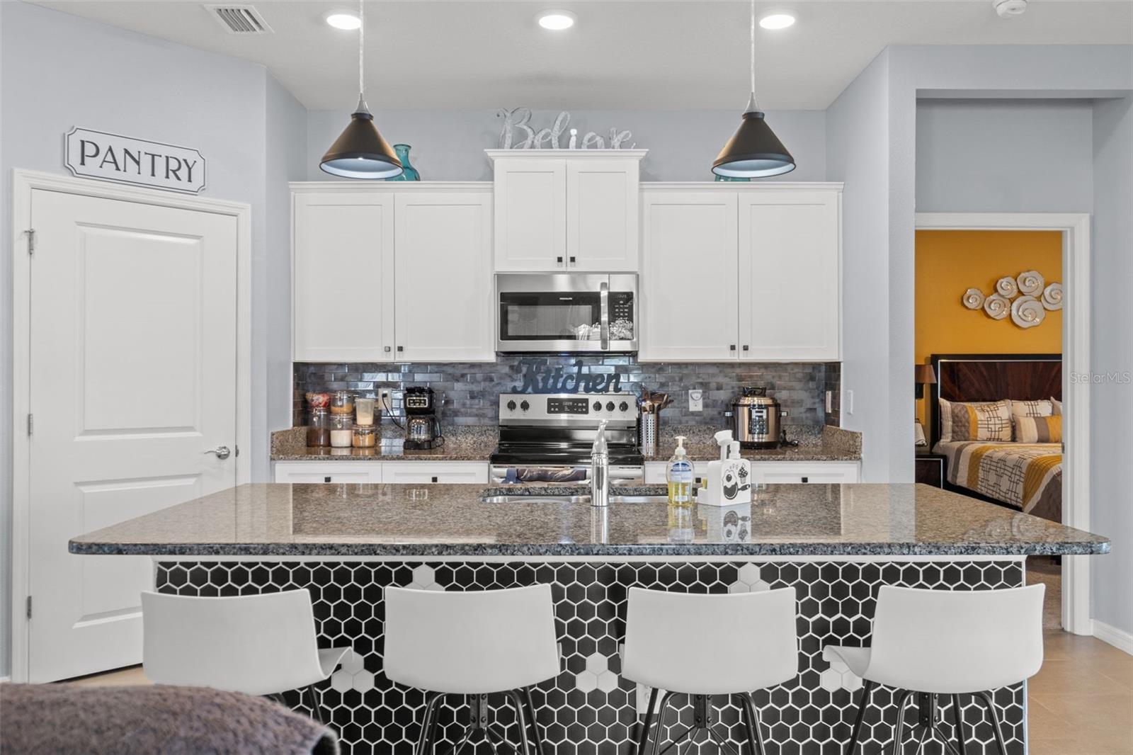 13301 WATERLEAF GARDEN CIR