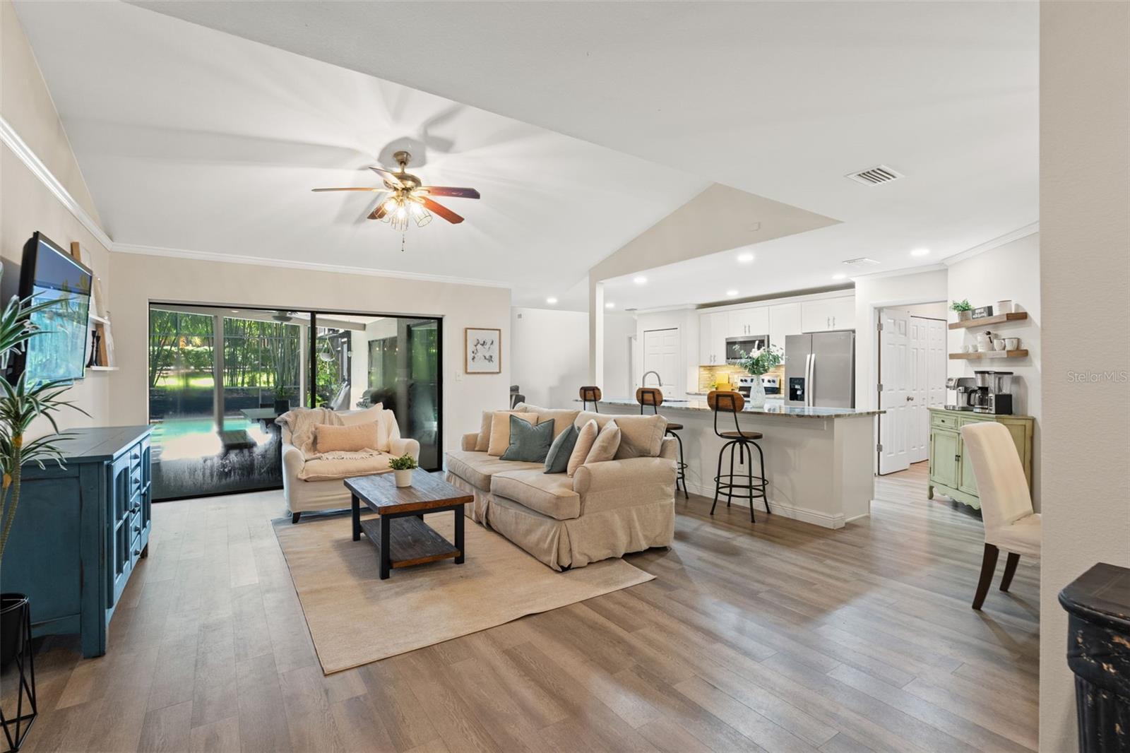 39 BISHOP CREEK DR
