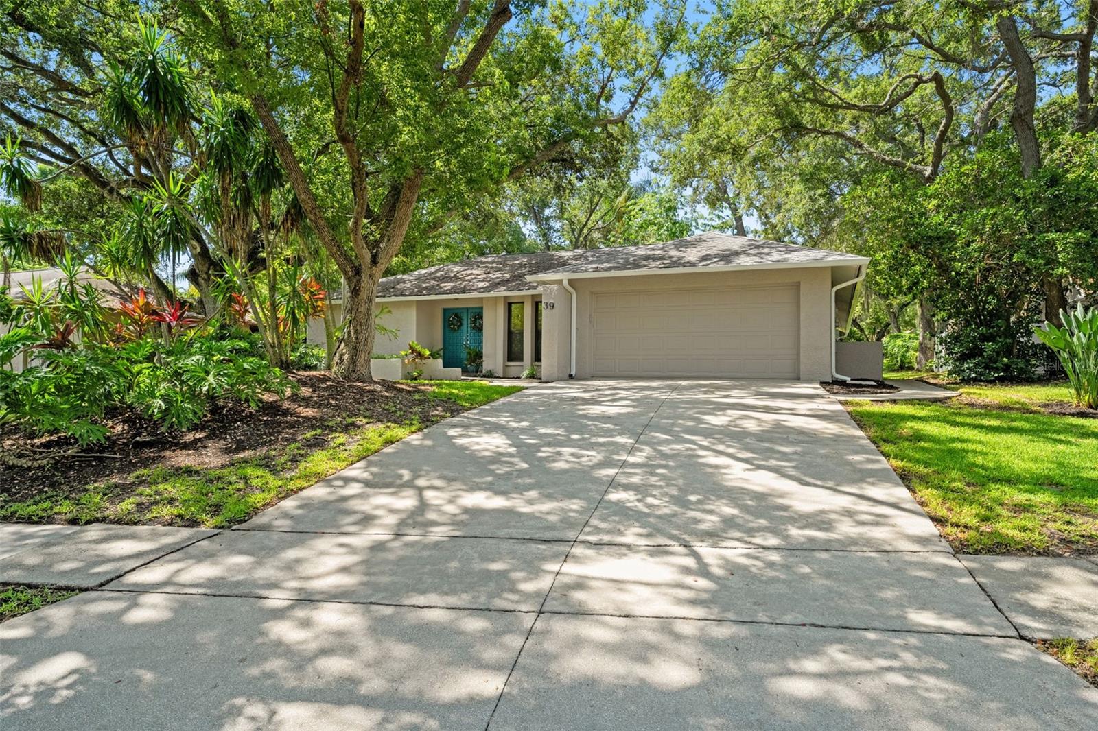 39 BISHOP CREEK DR