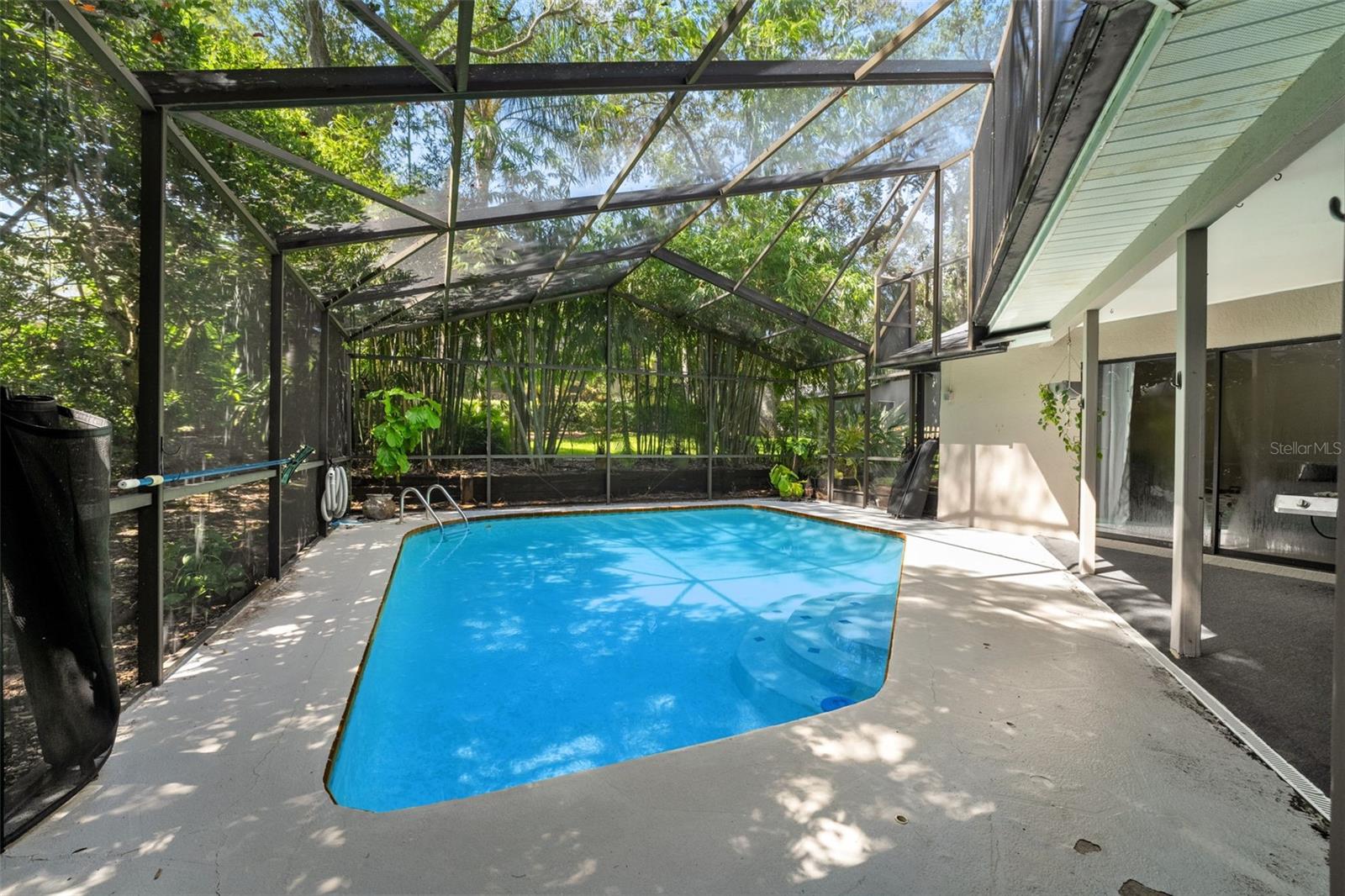 39 BISHOP CREEK DR