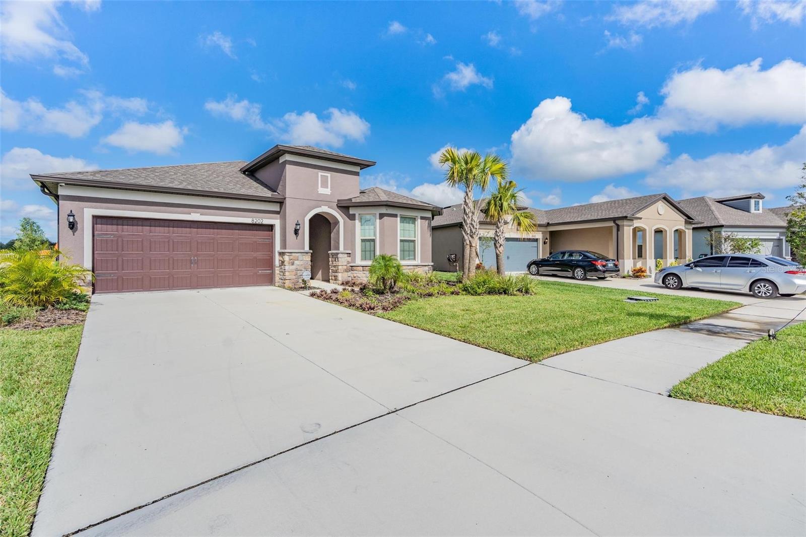 8202 OLIVE BROOK DR