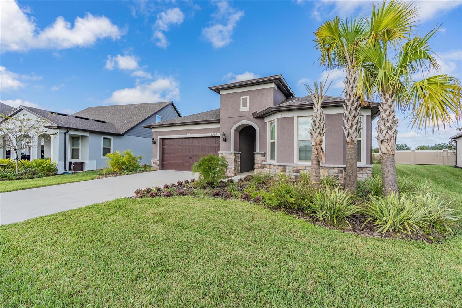 8202 OLIVE BROOK DR
