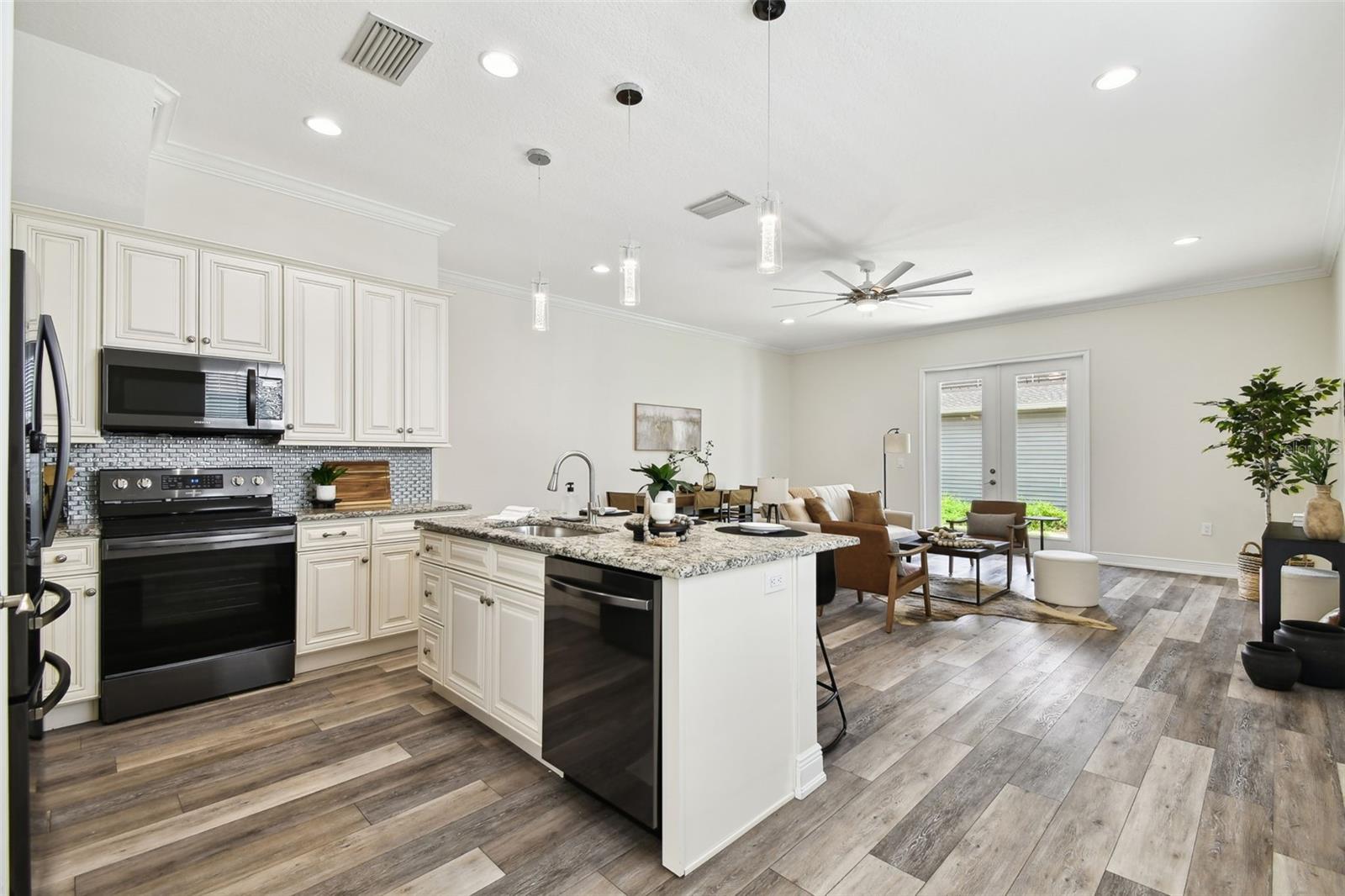 2405 W NORTH B ST #1