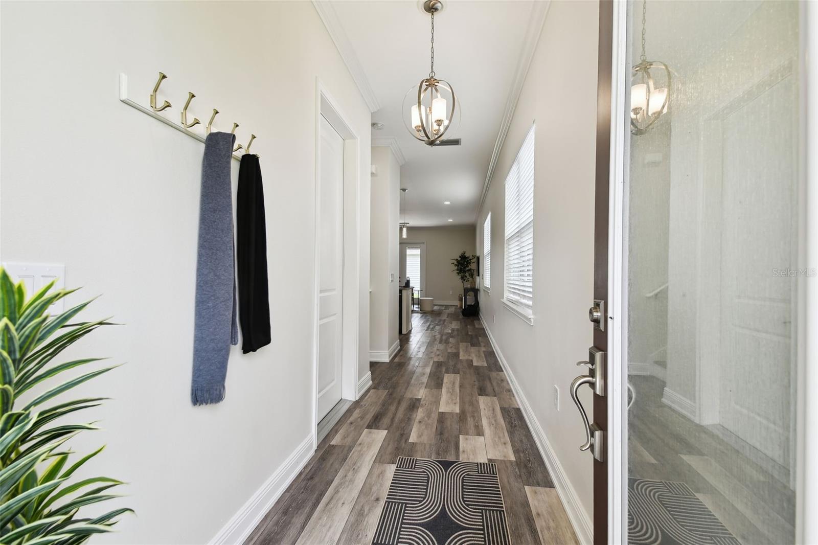 2405 W NORTH B ST #1