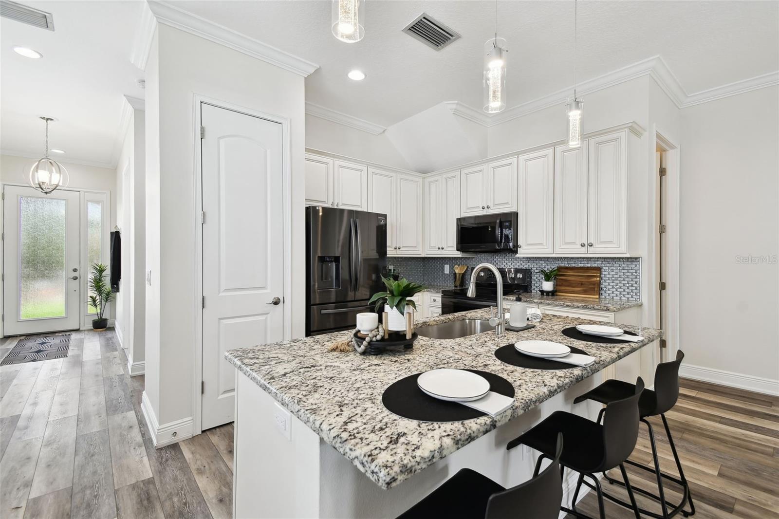 2405 W NORTH B ST #1