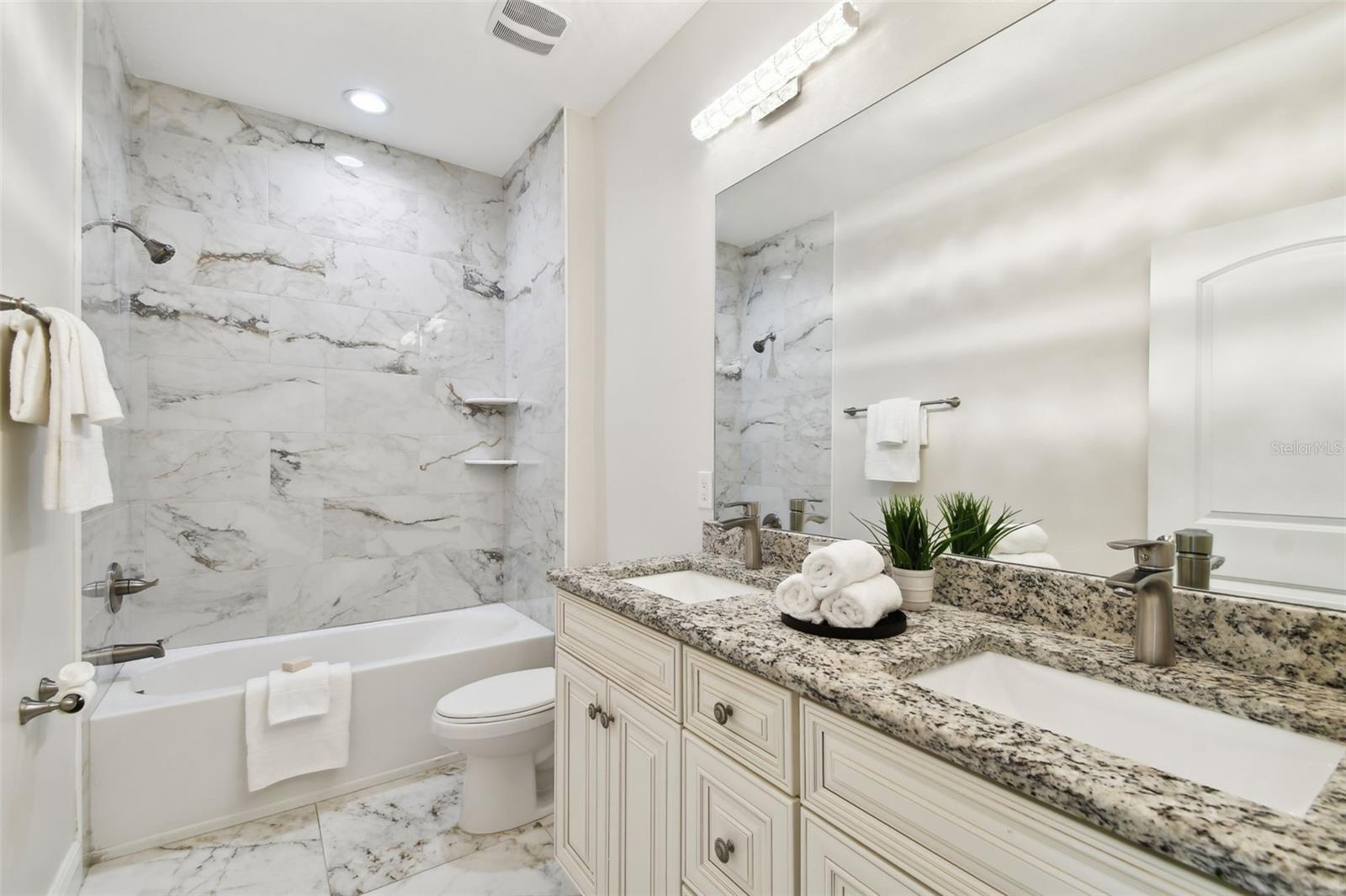 2405 W NORTH B ST #1