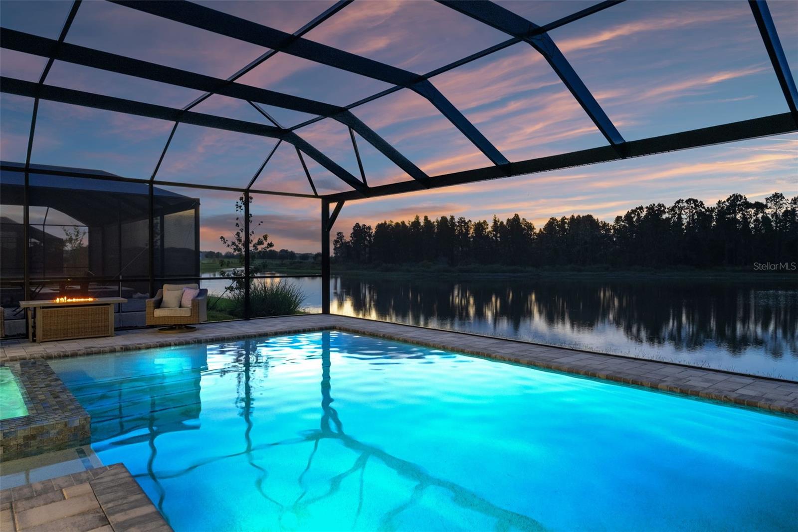 7819 NOTCHED PINE BND