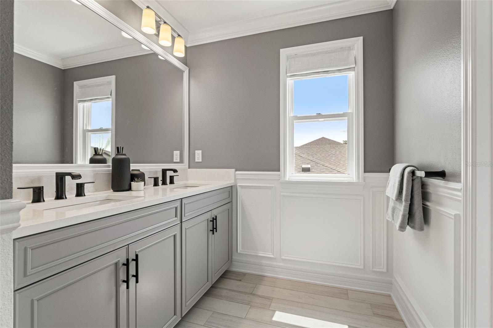 7819 NOTCHED PINE BND