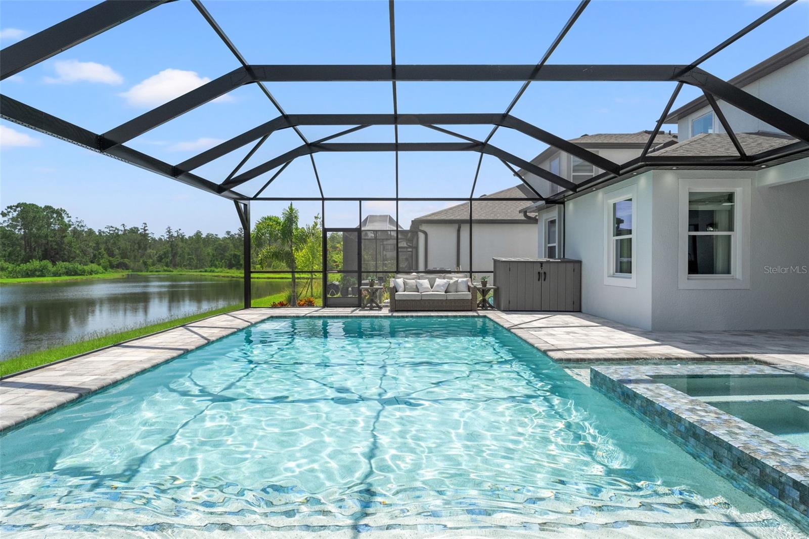 7819 NOTCHED PINE BND