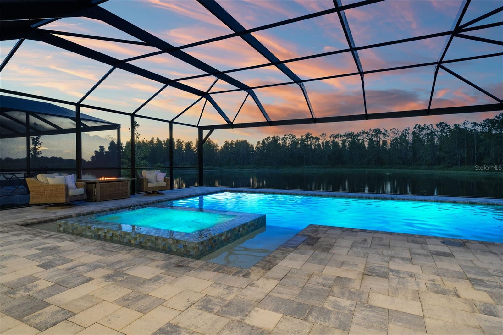 7819 NOTCHED PINE BND