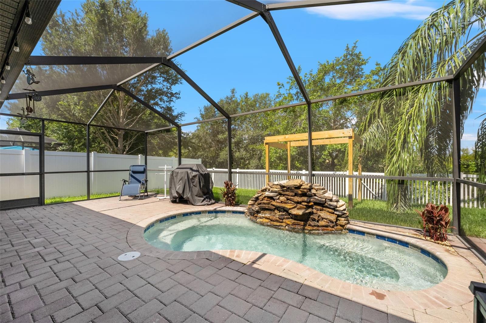 6631 BOULDER RUN LOOP