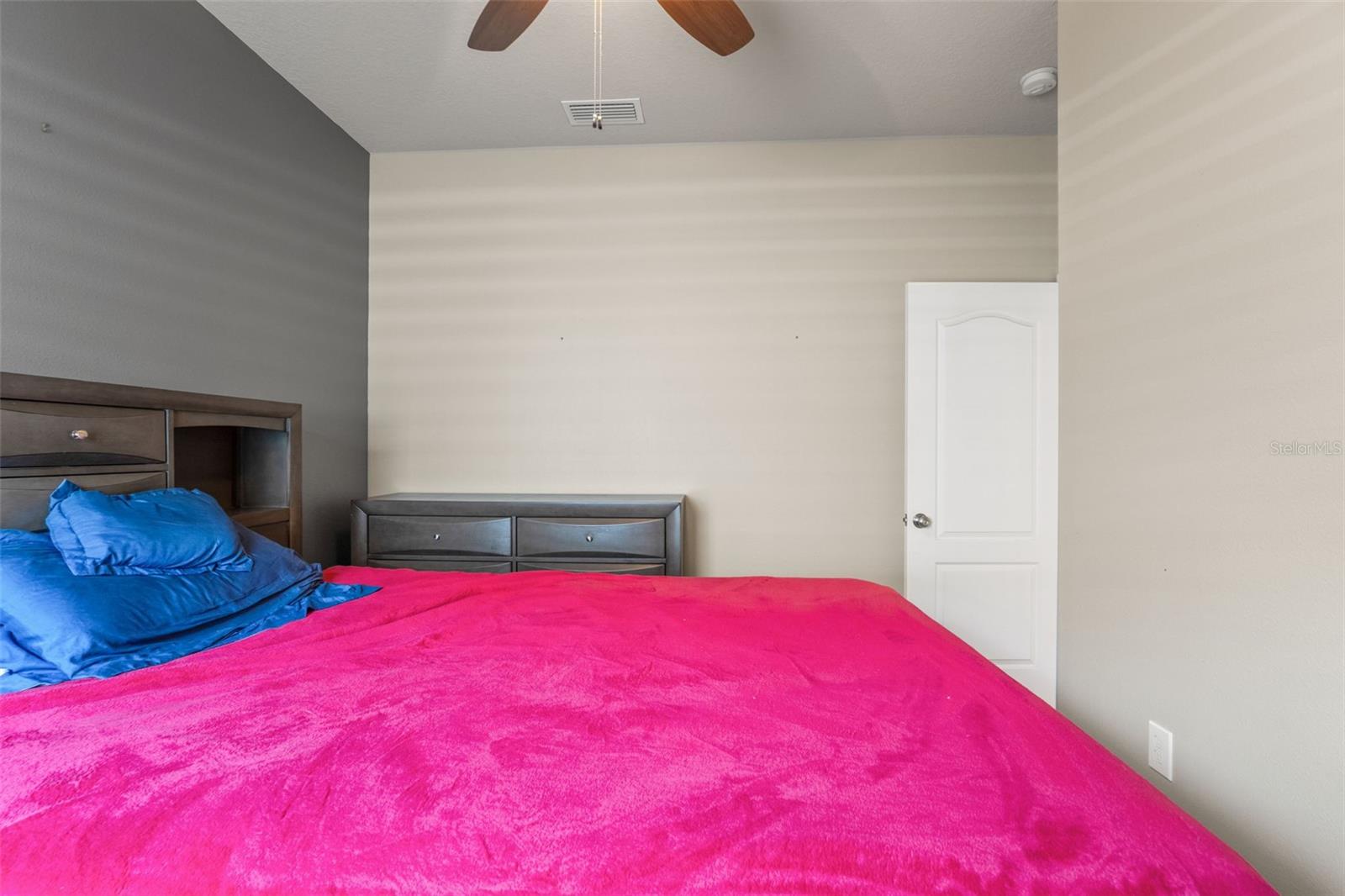 6631 BOULDER RUN LOOP