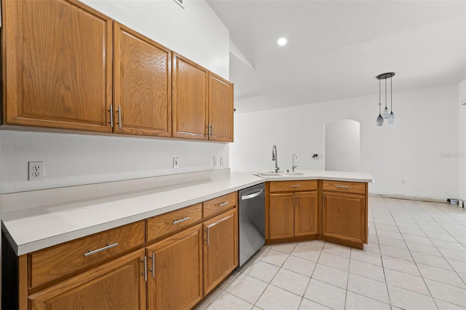 10208 THICKET POINT WAY