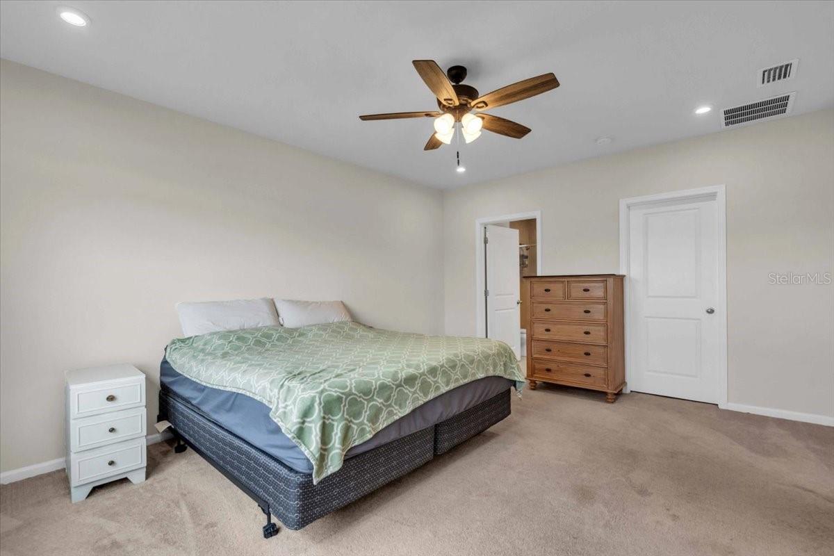 18184 TURNING LEAF CIR