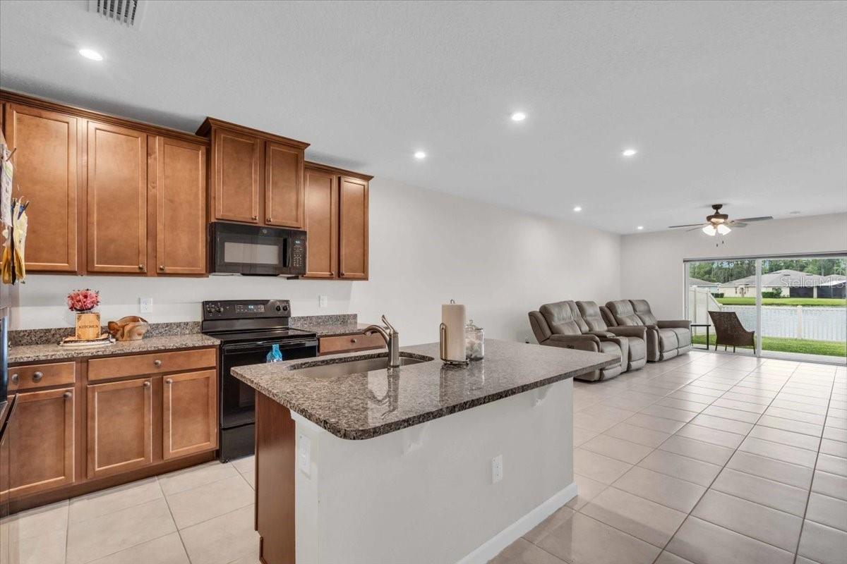 18184 TURNING LEAF CIR