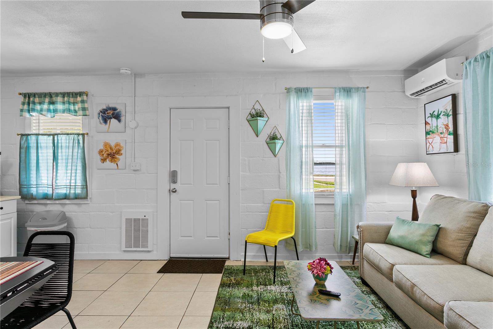 1301 S BERMUDA BLVD #A