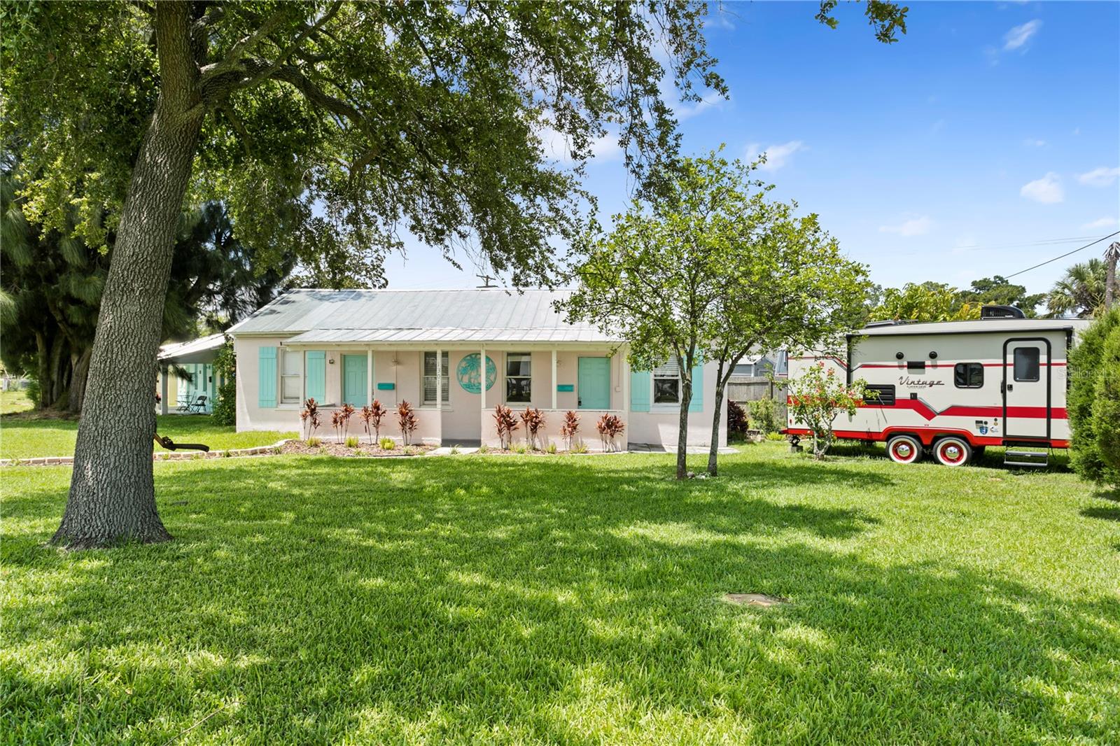 1301 S BERMUDA BLVD #A