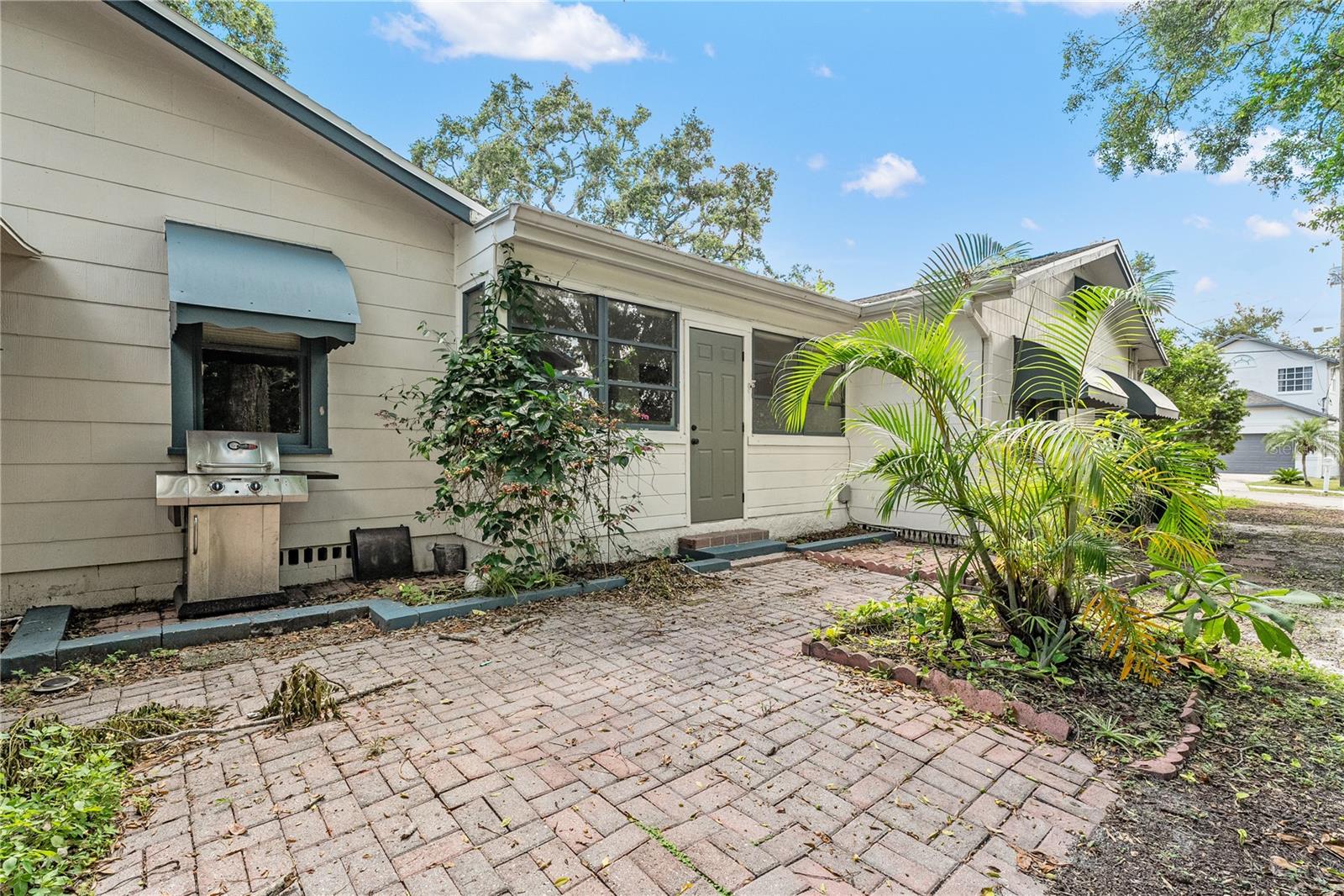 1008 W POWHATAN AVE