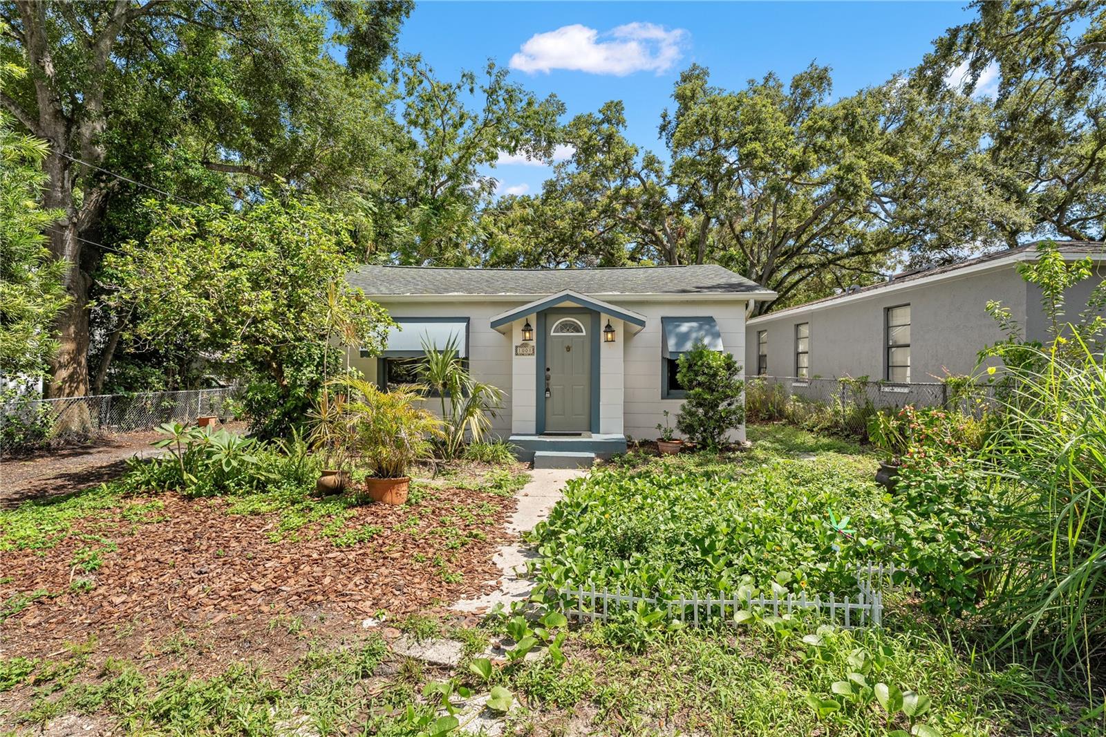 1008 W POWHATAN AVE