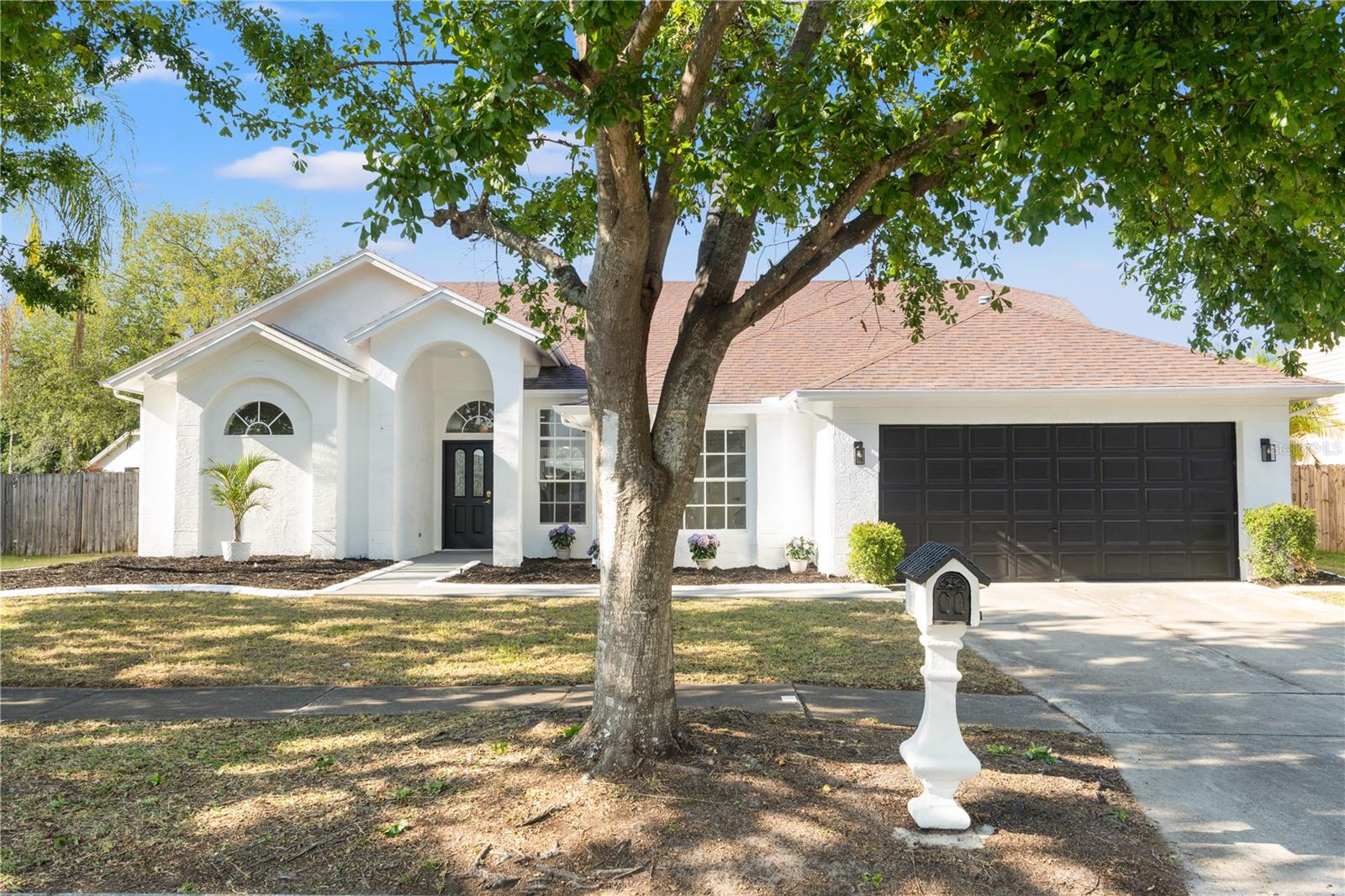 1608 LEDGESTONE DR