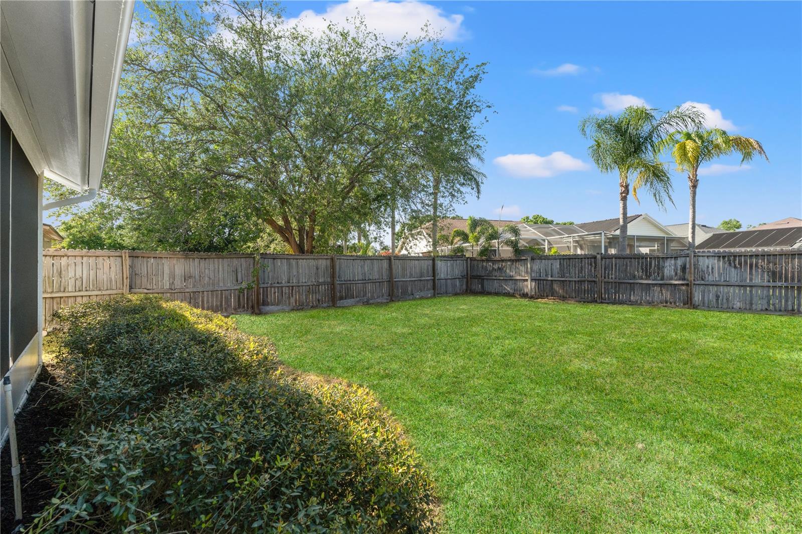 1608 LEDGESTONE DR