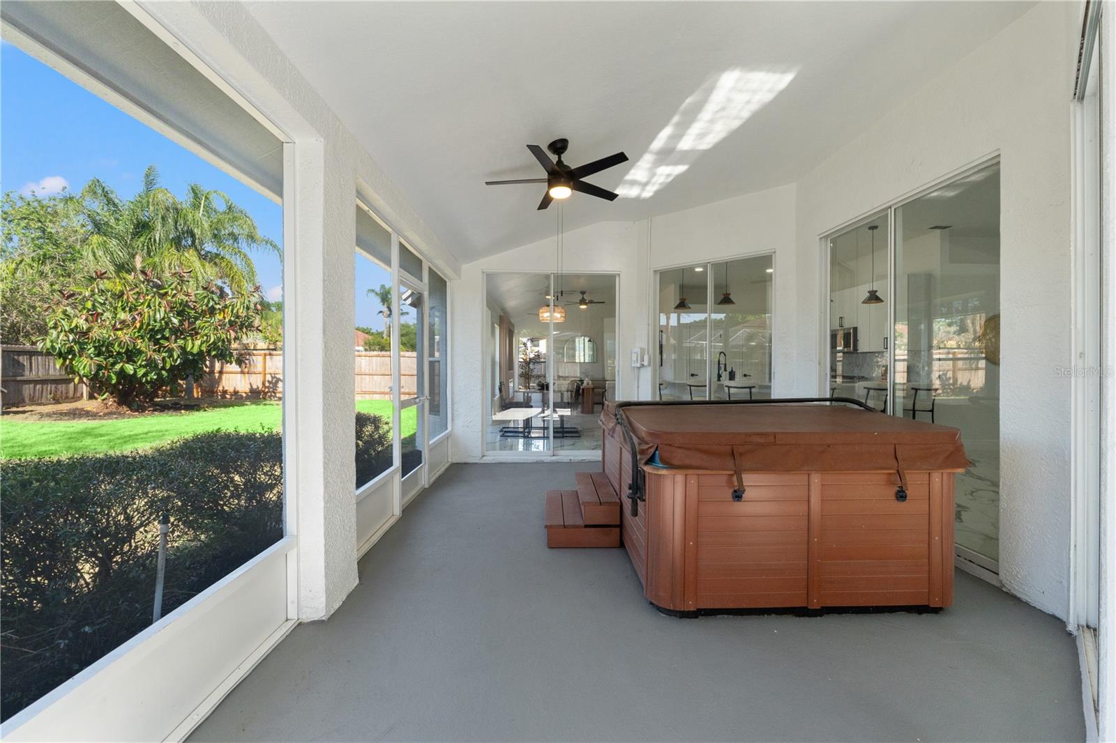 1608 LEDGESTONE DR