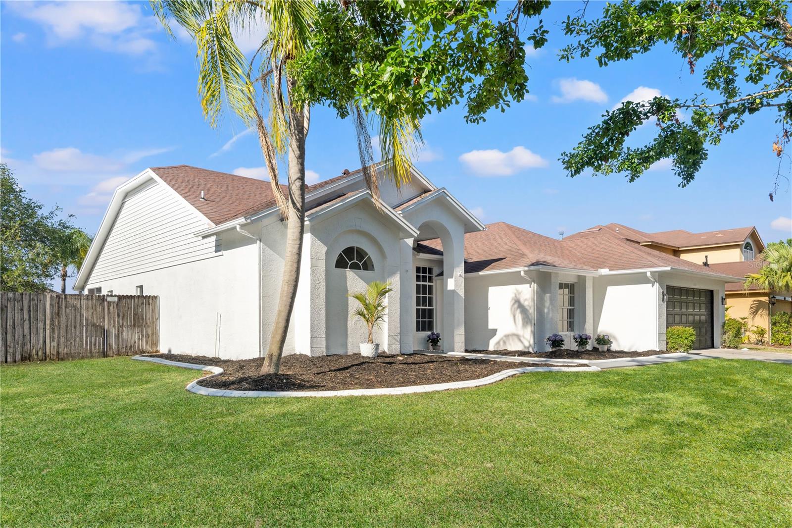 1608 LEDGESTONE DR