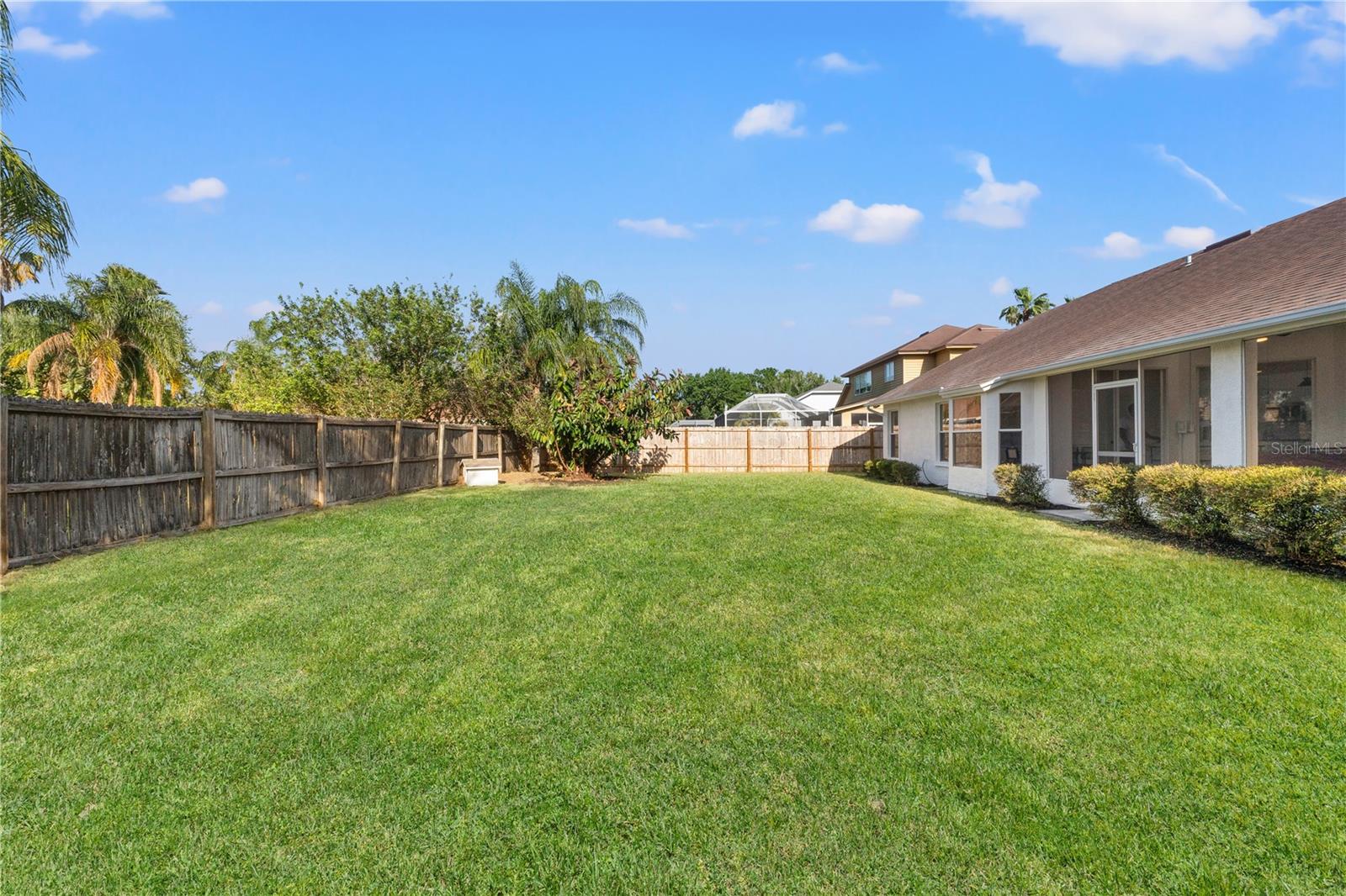 1608 LEDGESTONE DR