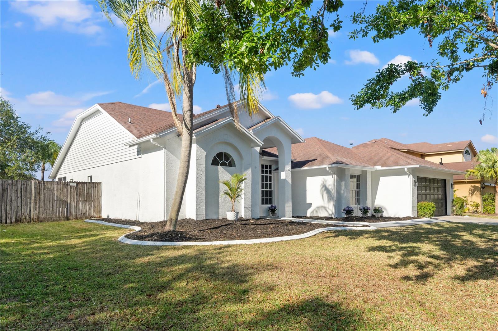 1608 LEDGESTONE DR