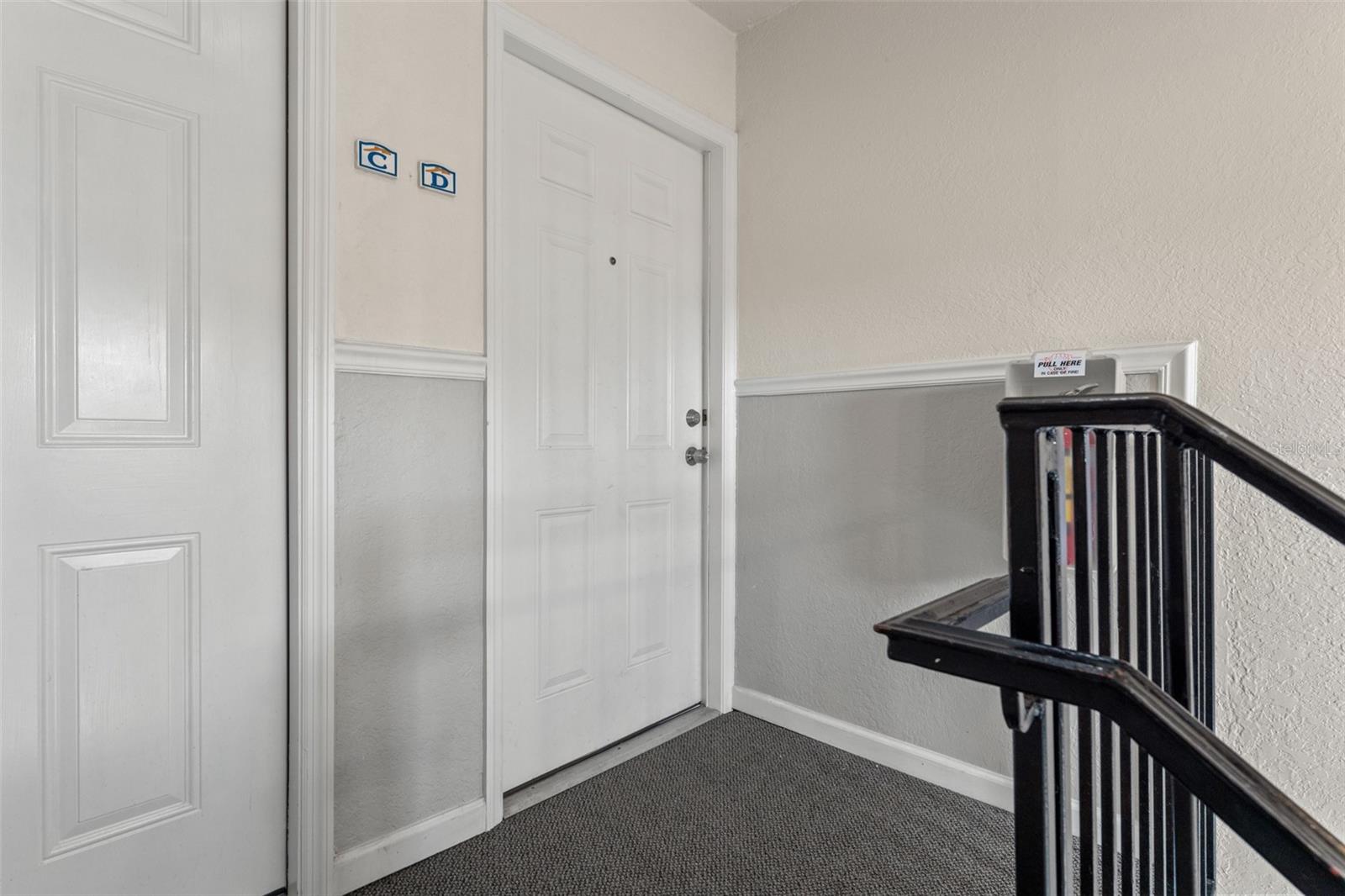 209 SEAHORSE DR SE #D