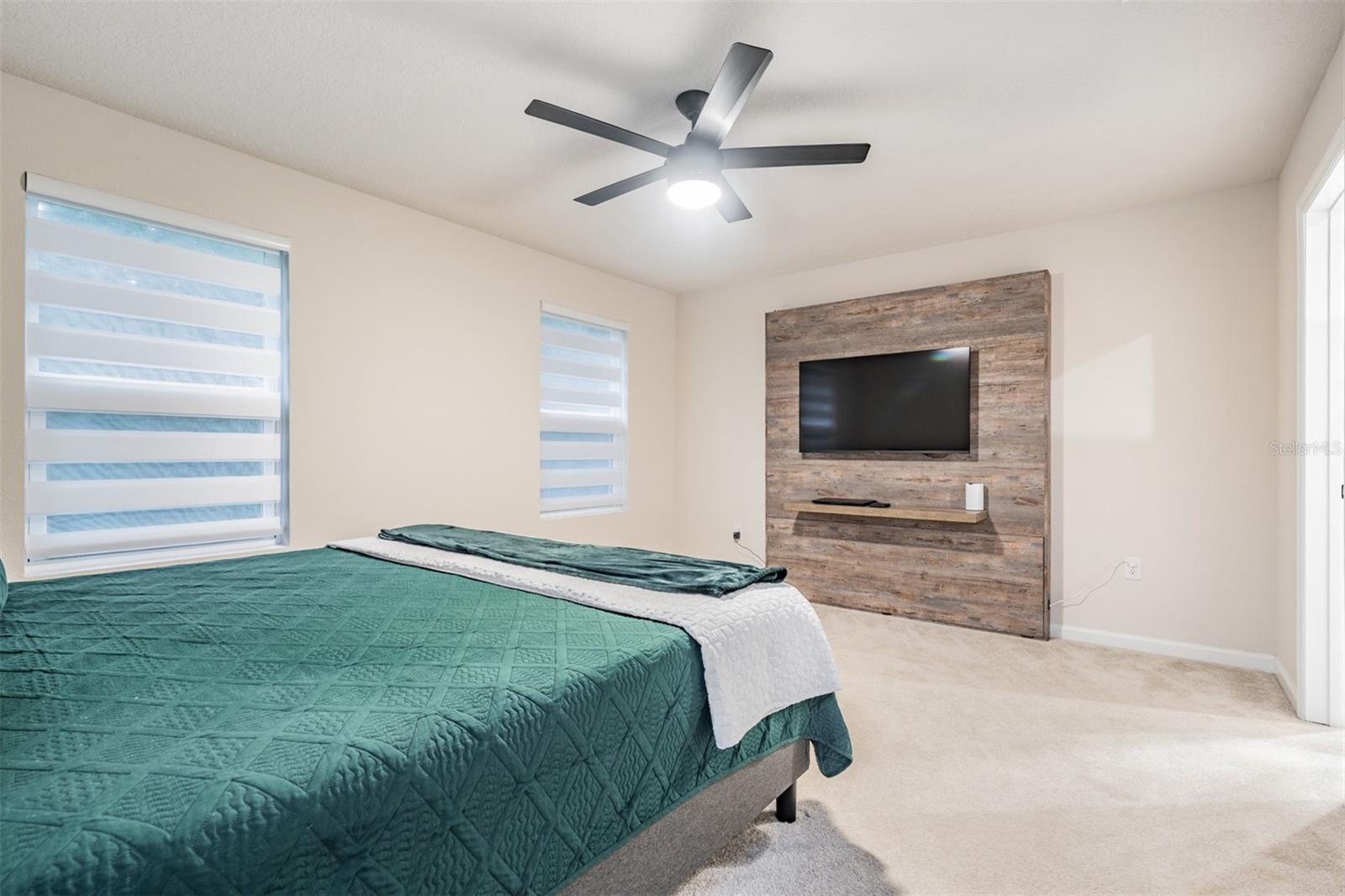 12136 GRIZZLY LN