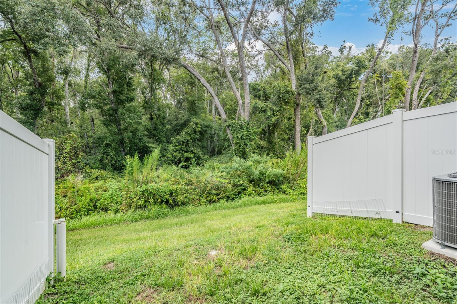 12136 GRIZZLY LN