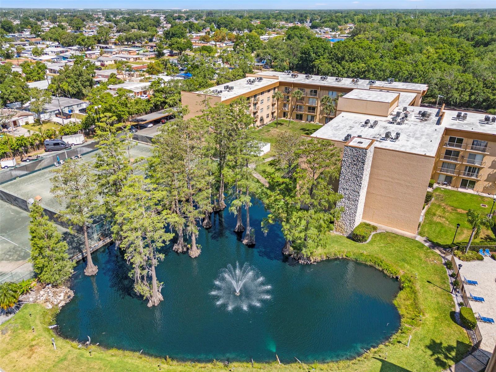 5820 N CHURCH AVE #326