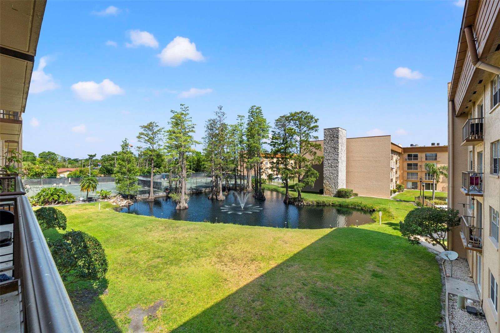 5820 N CHURCH AVE #326