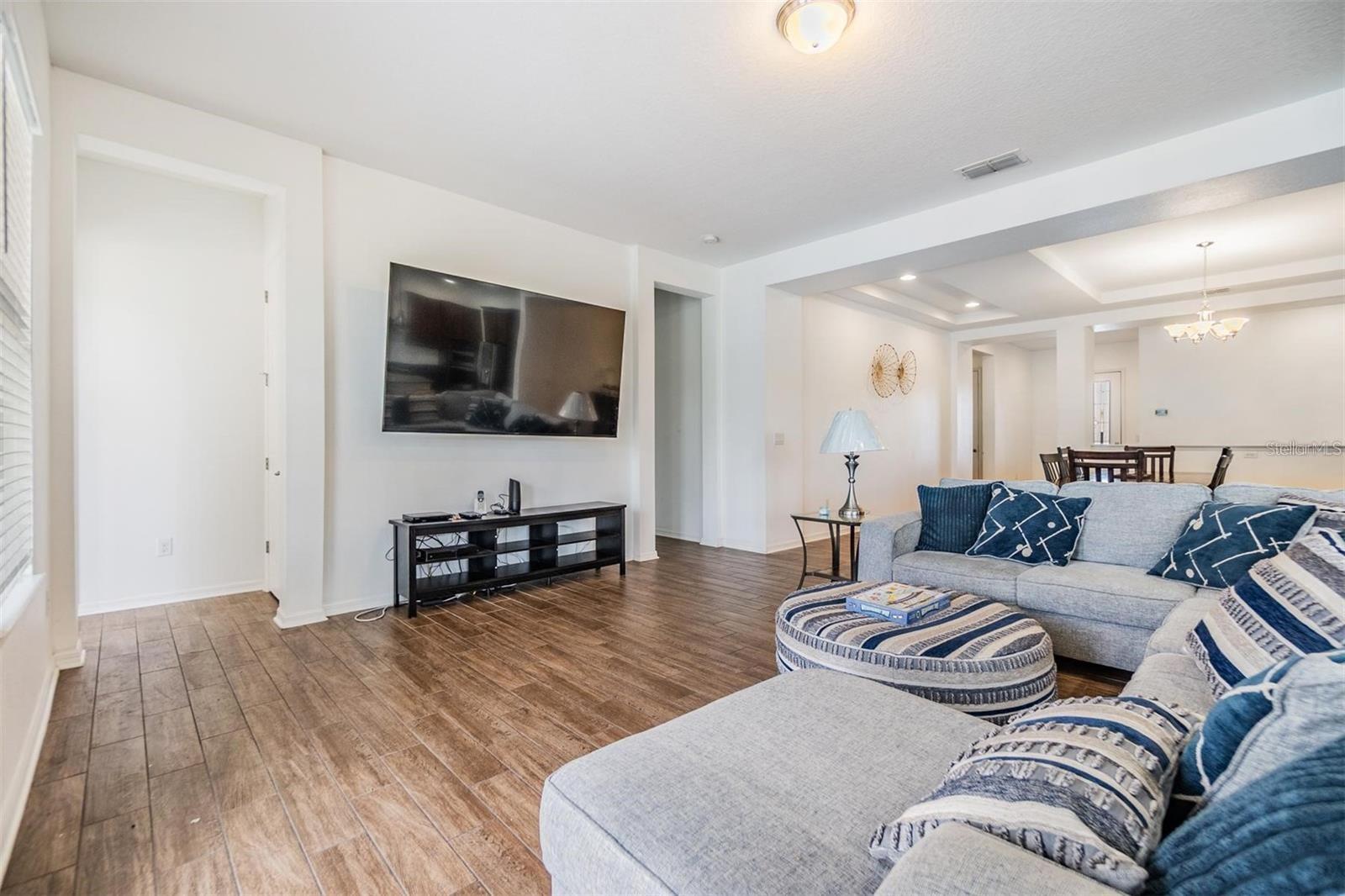 4716 BUTLER NATIONAL DR