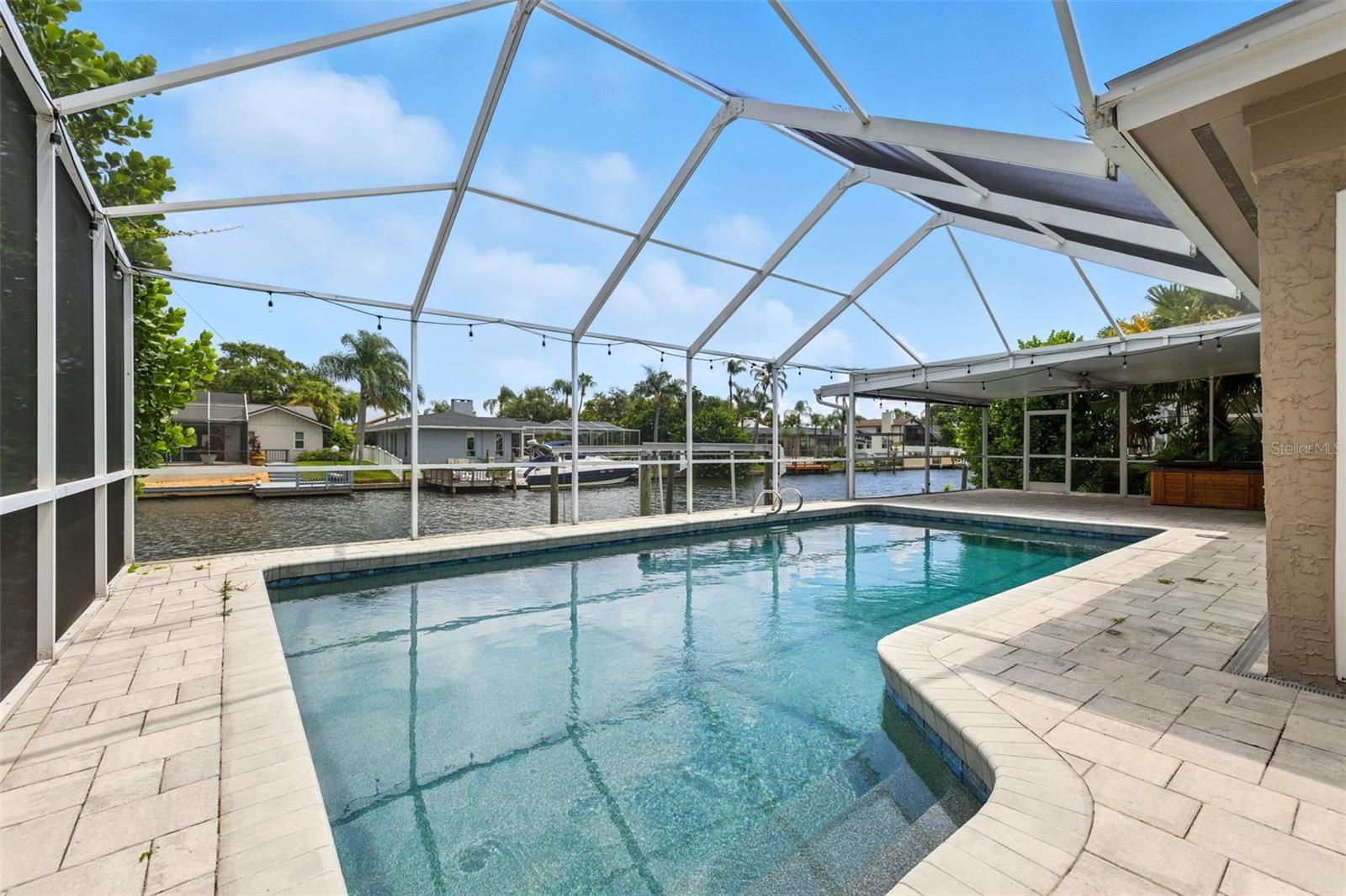 6109 SCHOONER WAY