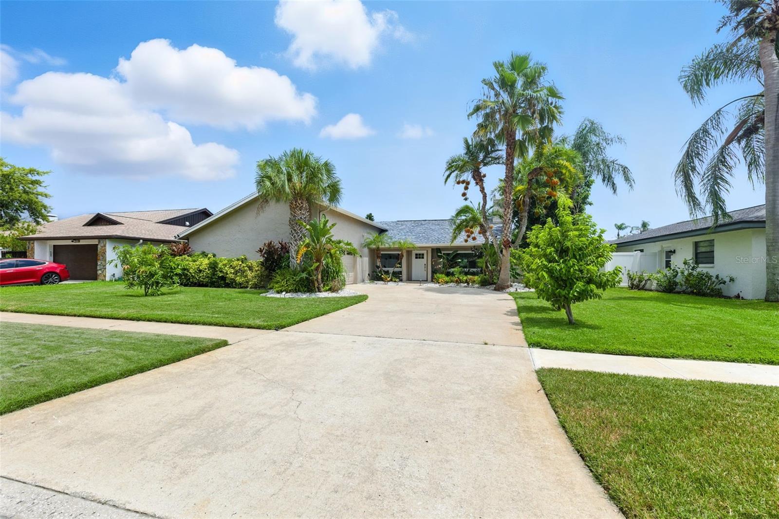 6109 SCHOONER WAY