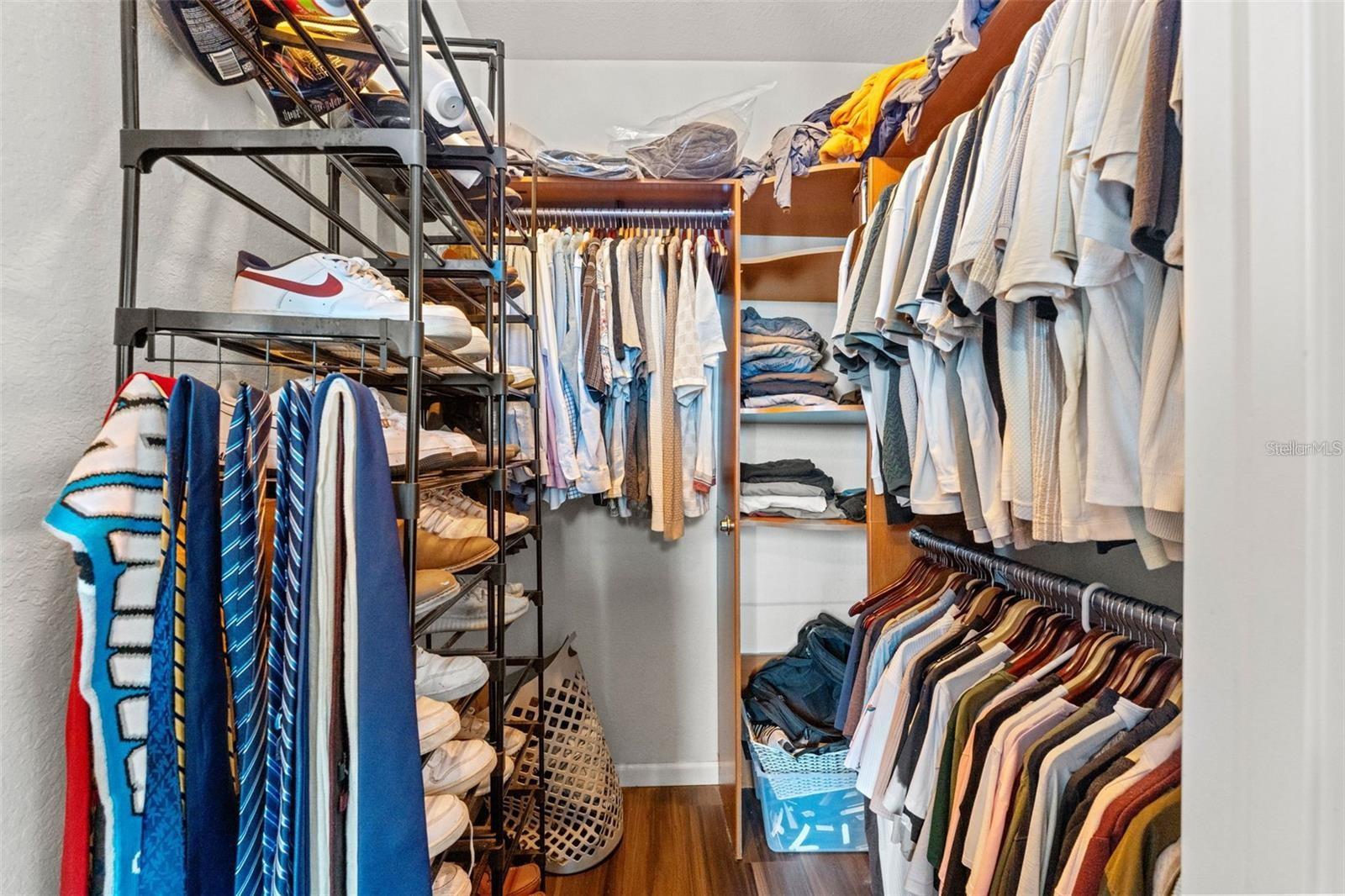 4221 W SPRUCE ST #2423